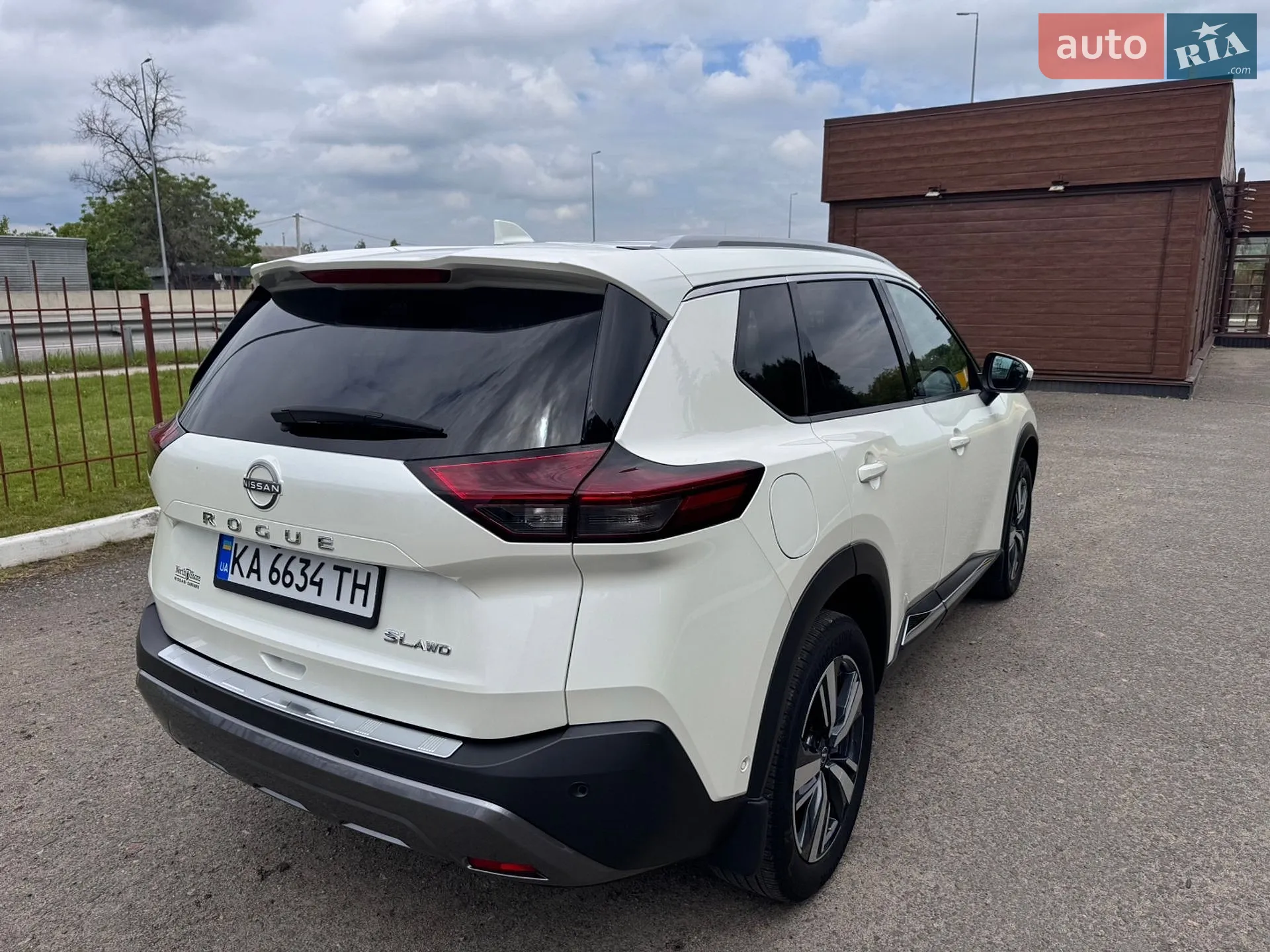 2023 Nissan Rogue - мініатюра 13