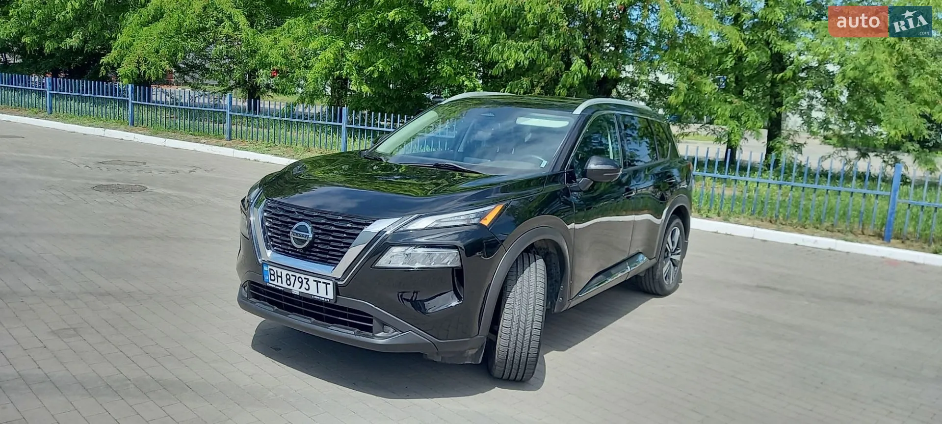 2020 Nissan Rogue - мініатюра 2
