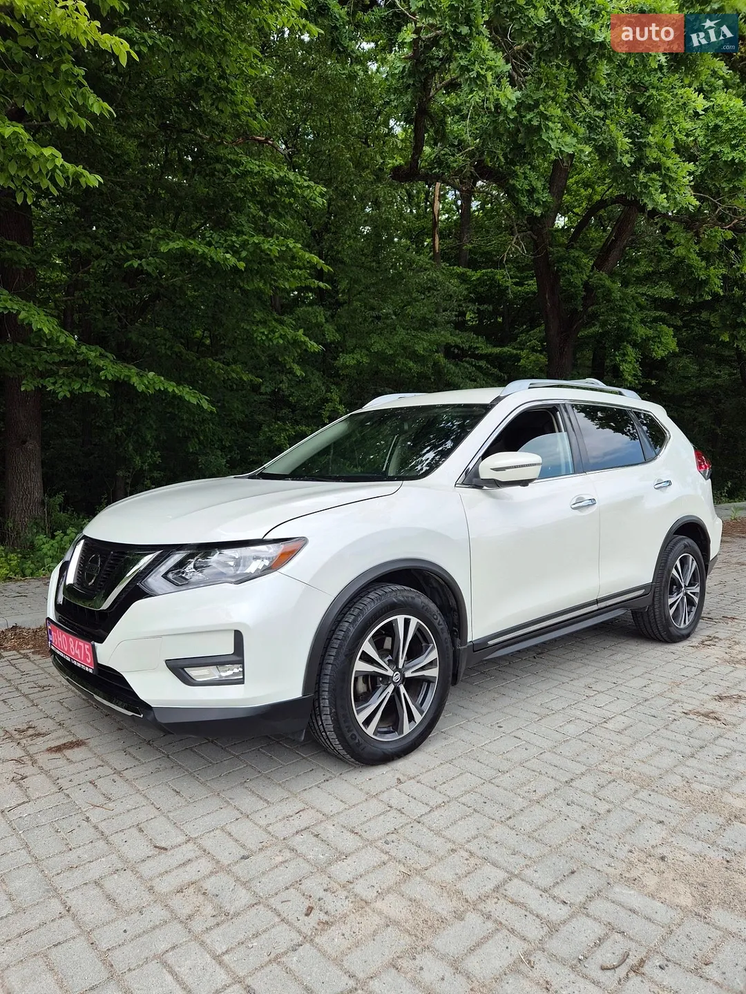 2017 Nissan Rogue - мініатюра 3