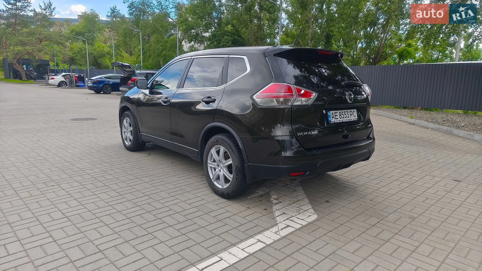 2016 Nissan Rogue - мініатюра 3