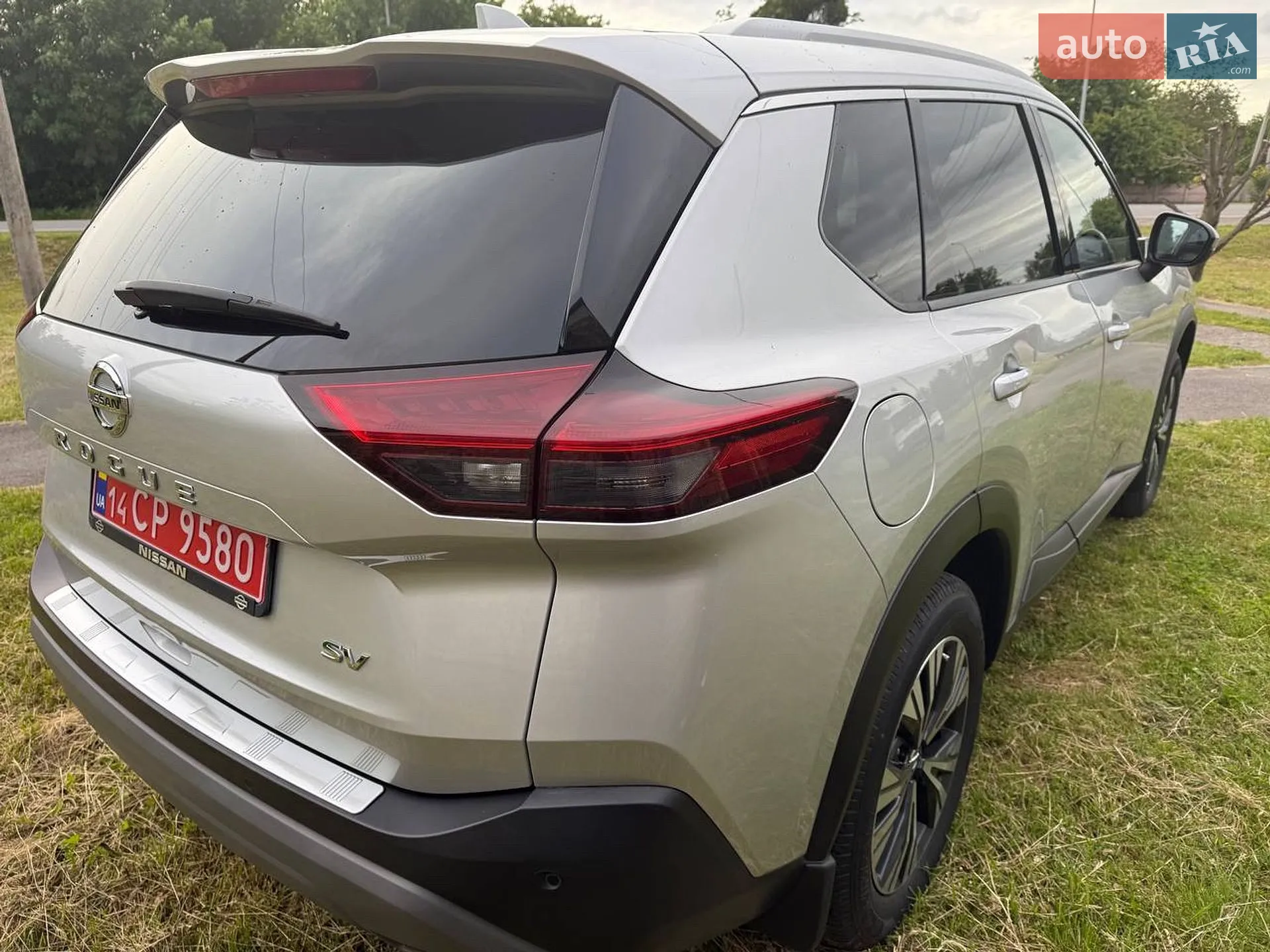 2020 Nissan Rogue - мініатюра 6