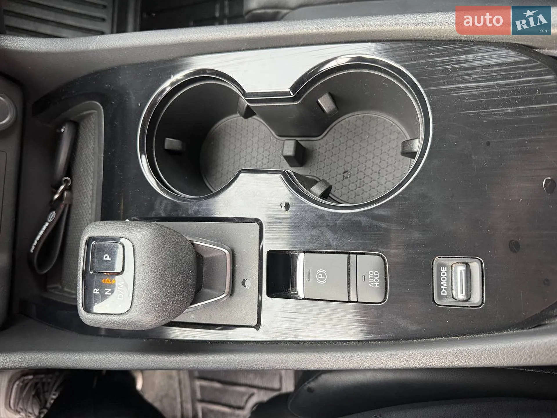 2020 Nissan Rogue - мініатюра 17