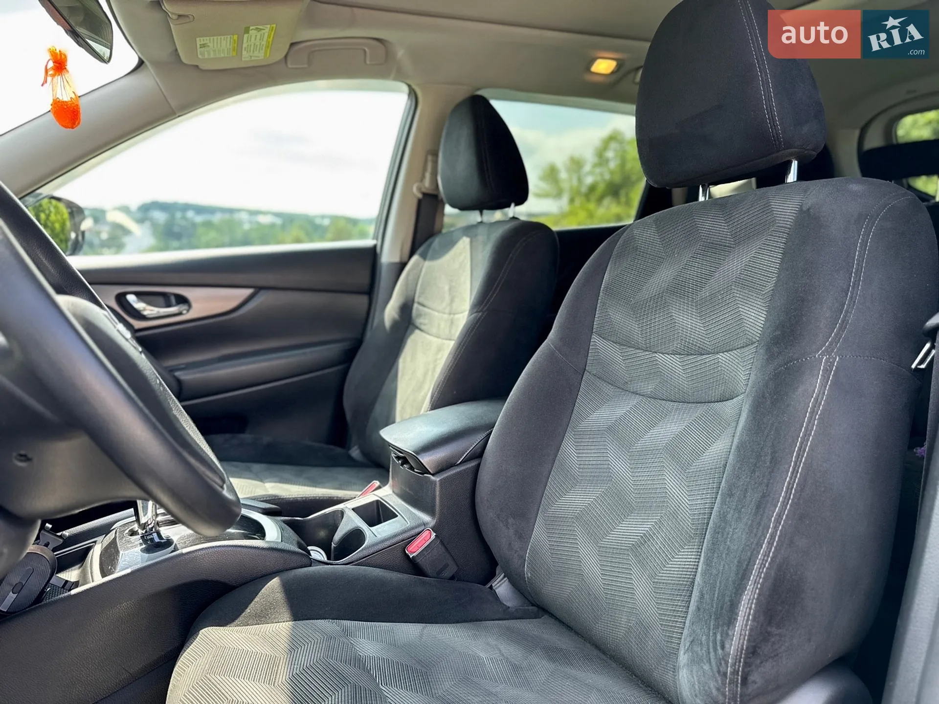 2015 Nissan Rogue - мініатюра 16