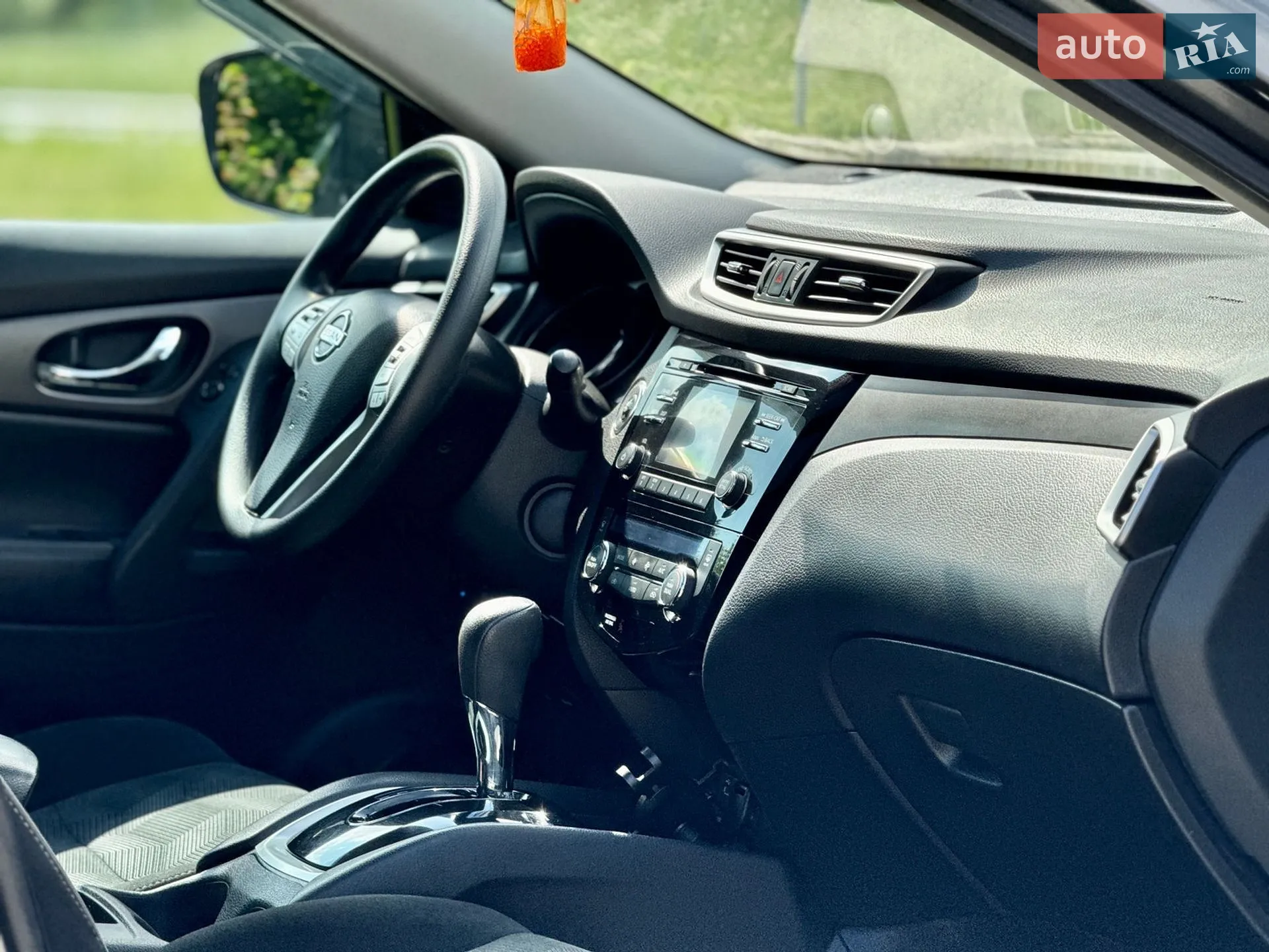 2015 Nissan Rogue - мініатюра 31