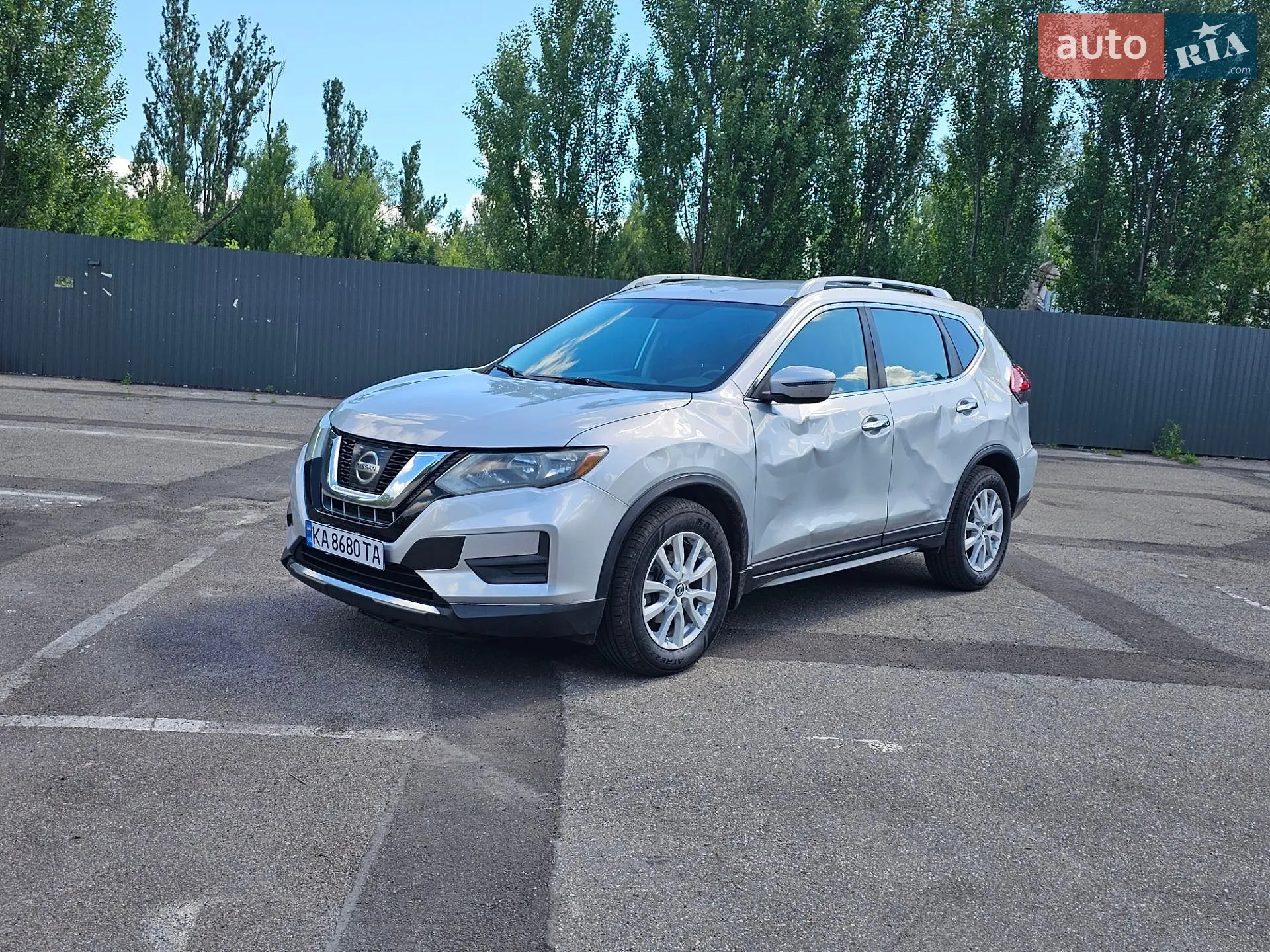 2017 Nissan Rogue - мініатюра 2