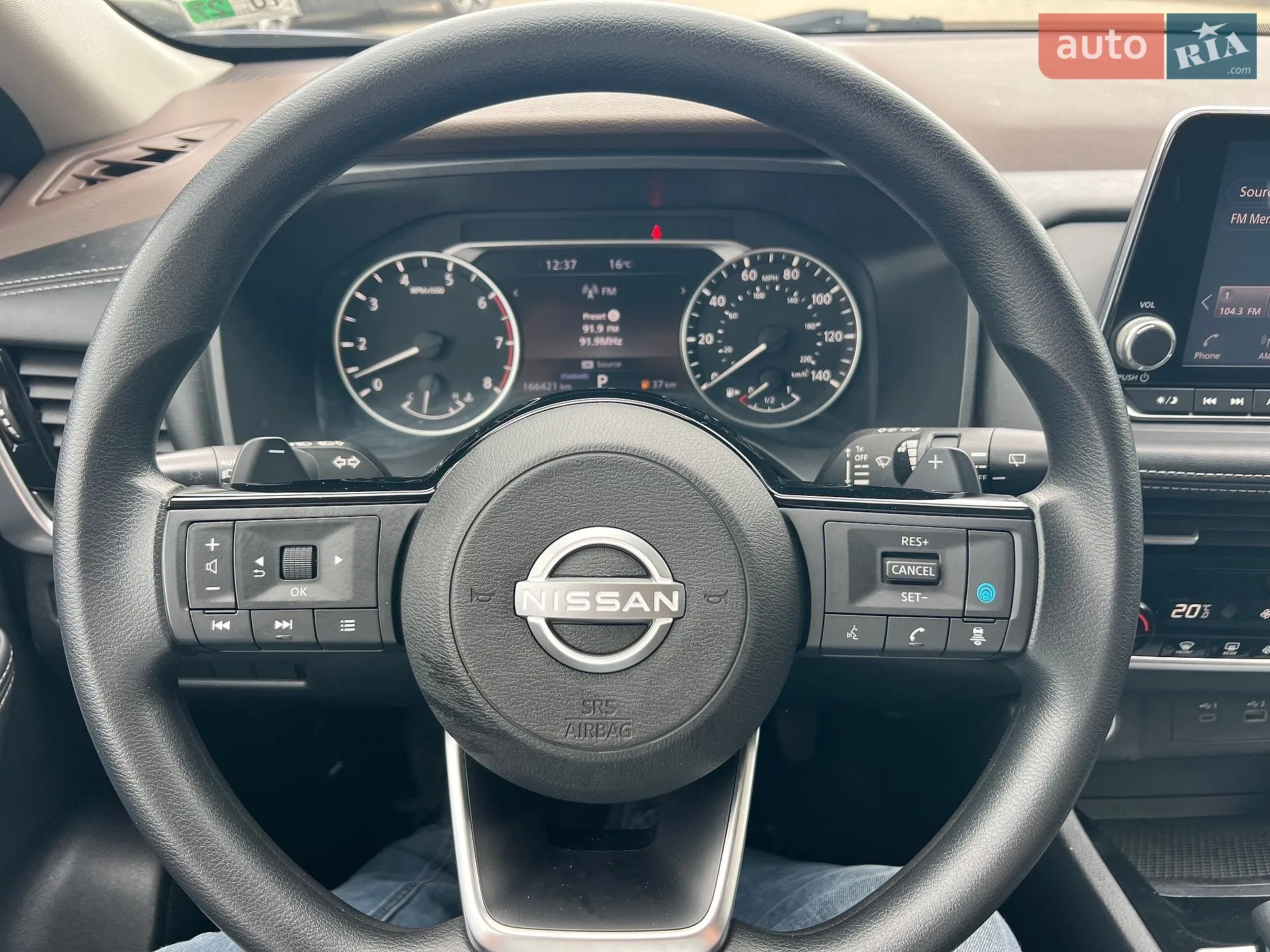 2021 Nissan Rogue - мініатюра 17