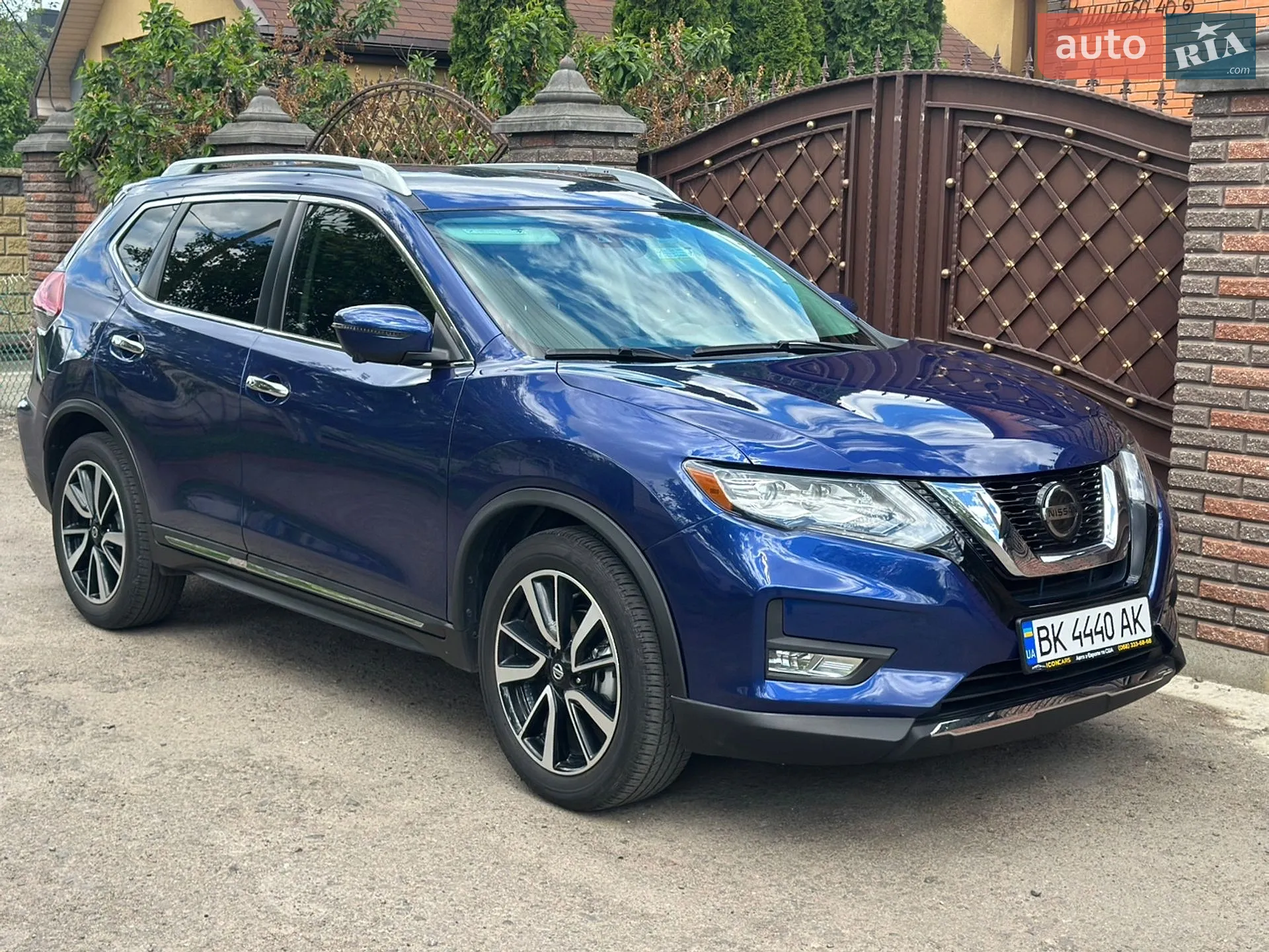 2019 Nissan Rogue - мініатюра 2
