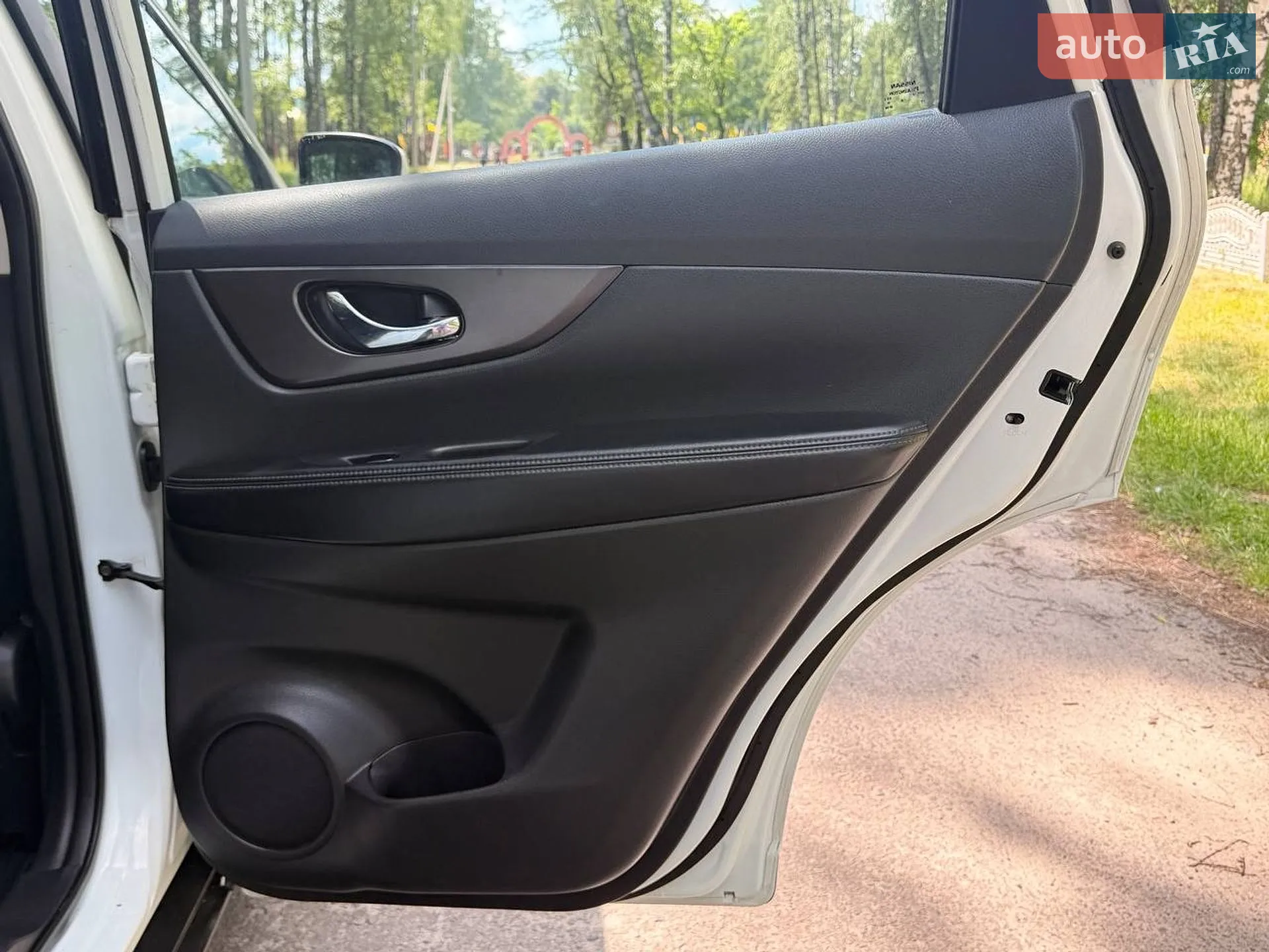 2015 Nissan Rogue - мініатюра 26