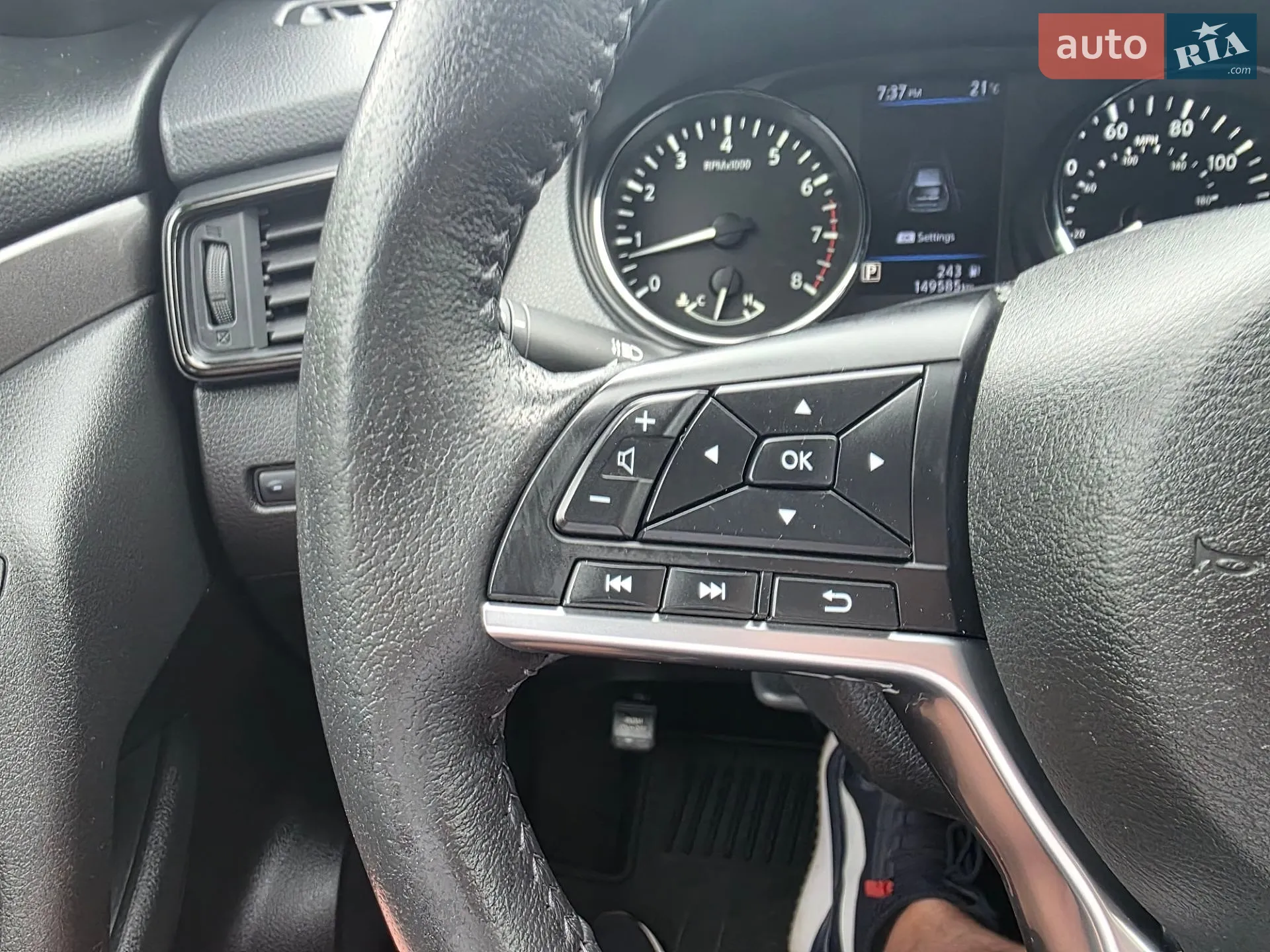 2018 Nissan Rogue - мініатюра 61