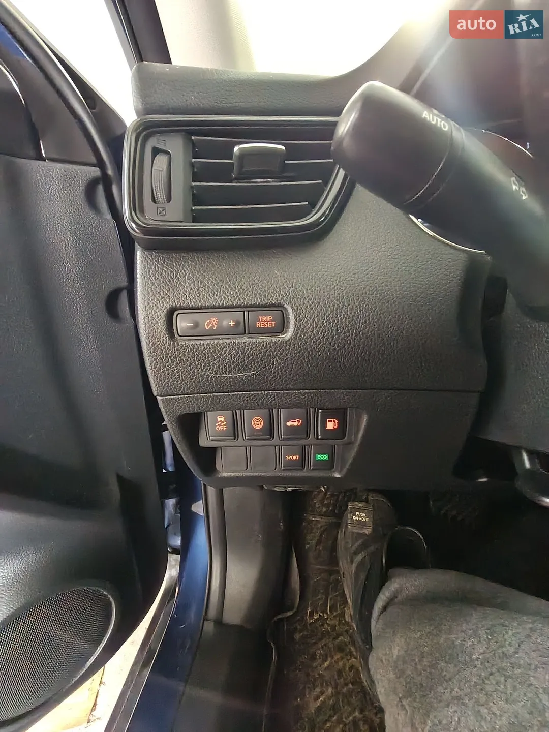 2018 Nissan Rogue - мініатюра 18