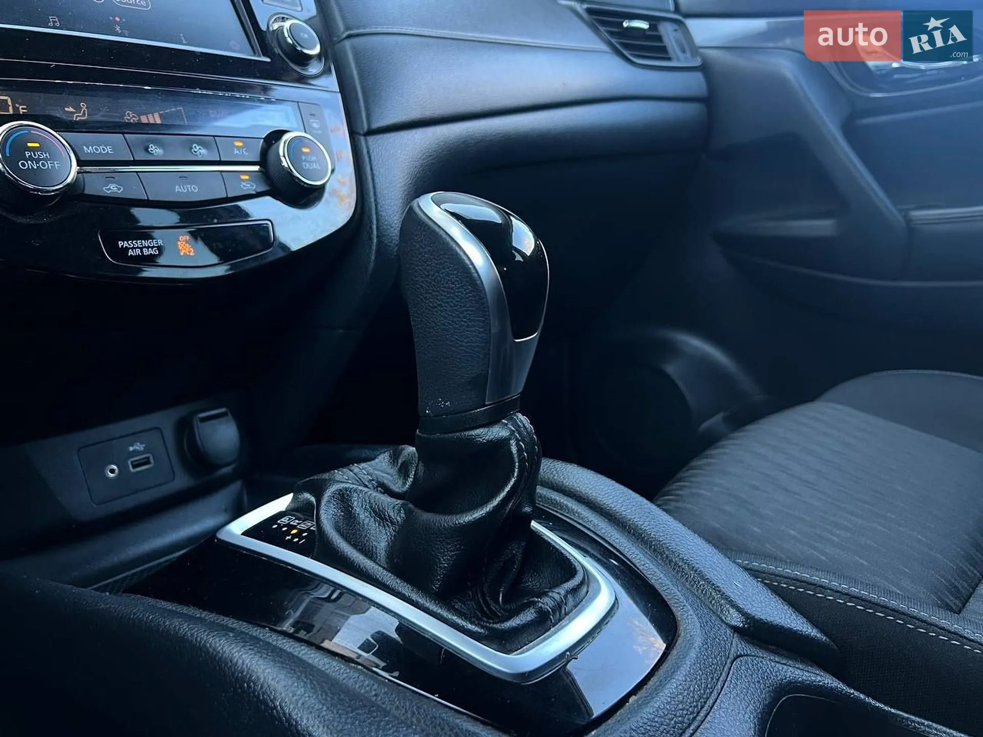 2018 Nissan Rogue - мініатюра 19