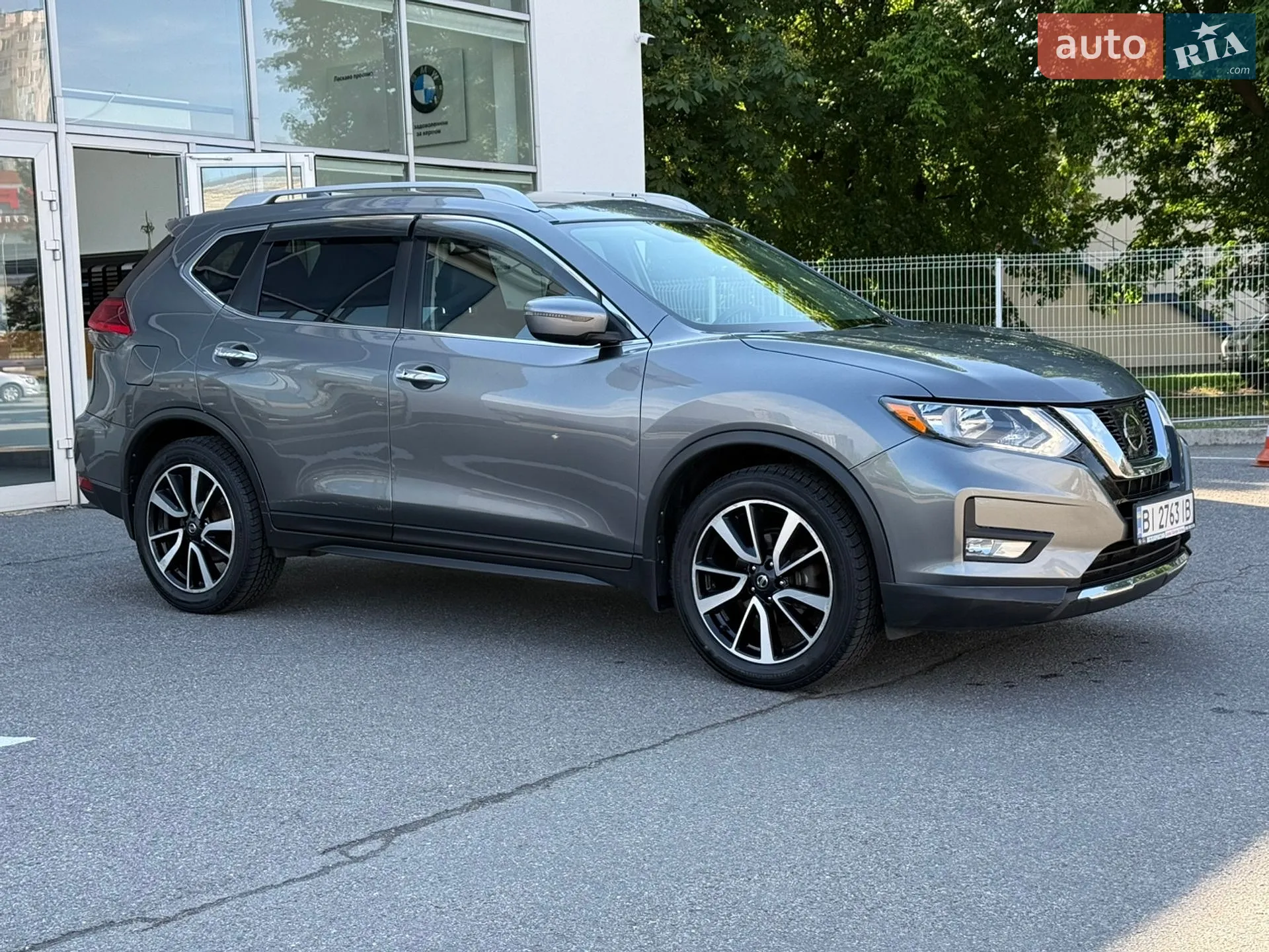2017 Nissan Rogue - мініатюра 12
