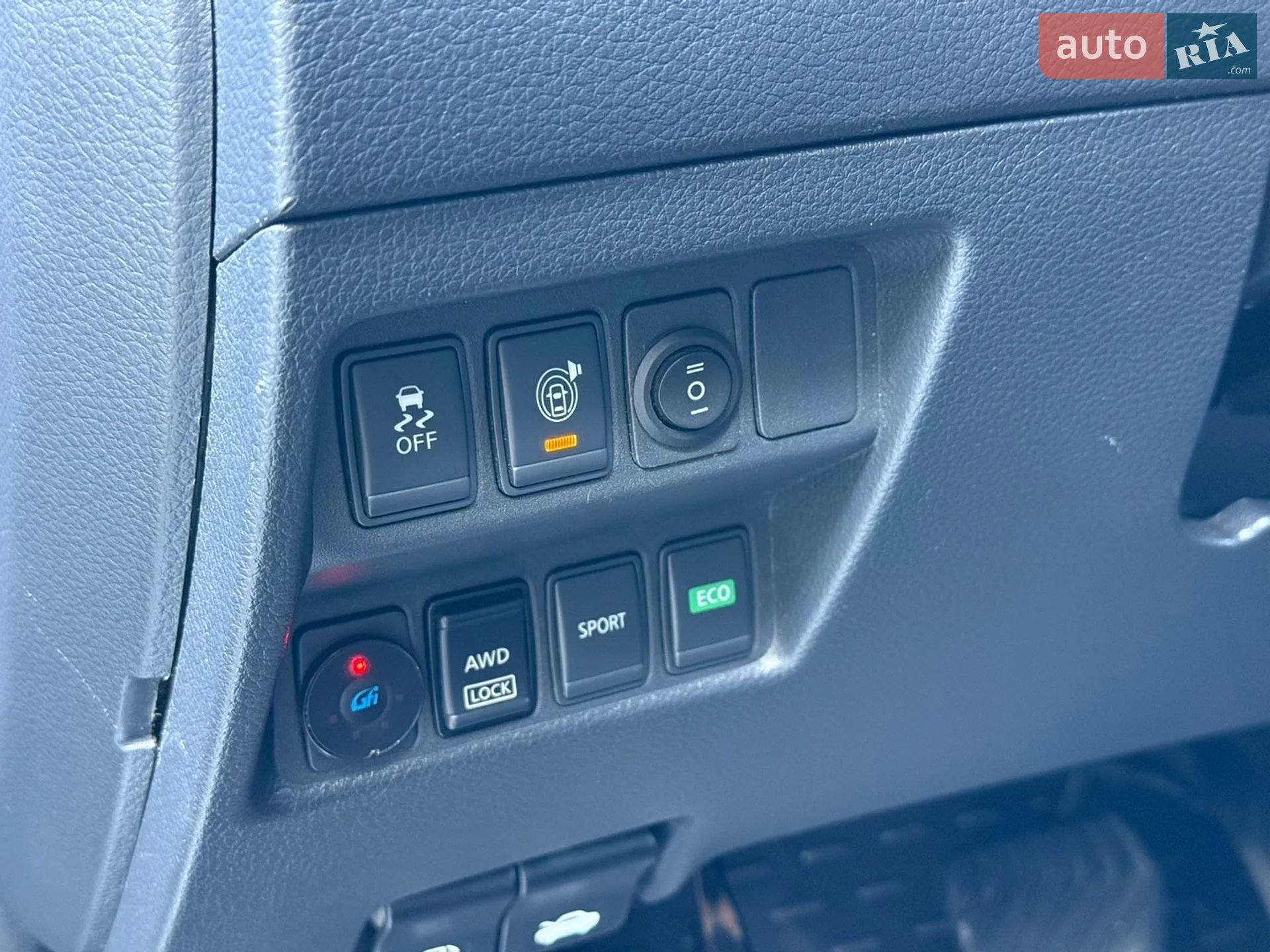 2017 Nissan Rogue - мініатюра 24