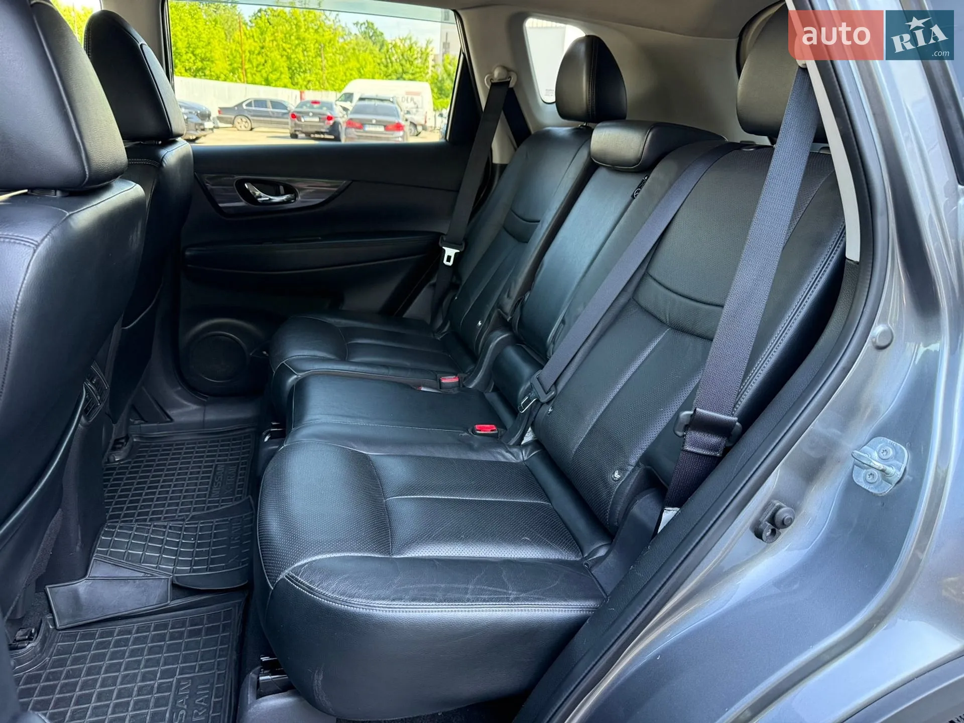 2017 Nissan Rogue - мініатюра 32