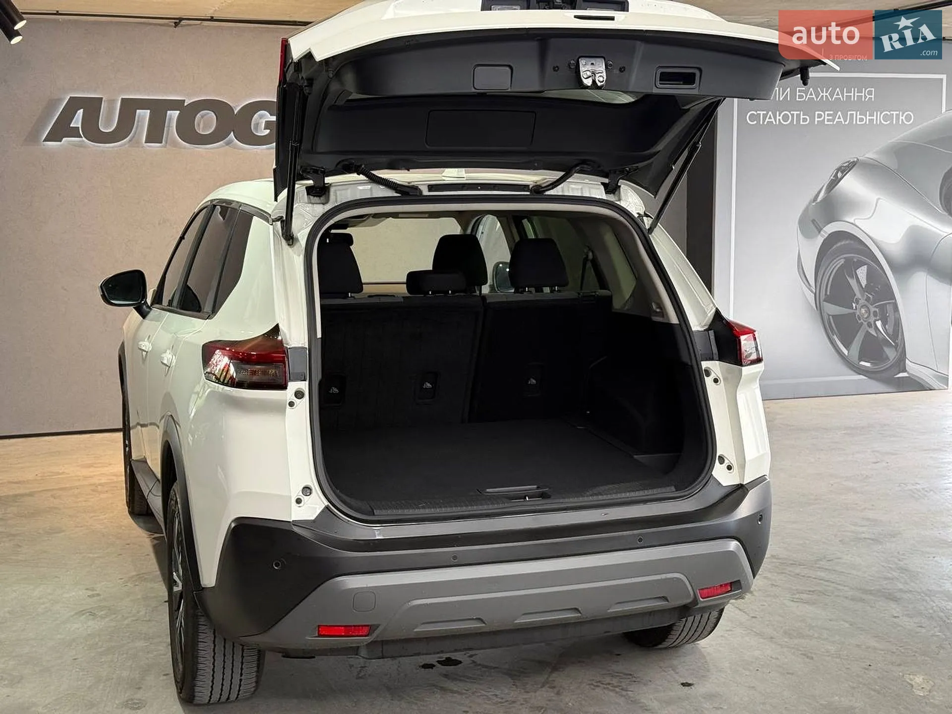 2023 Nissan Rogue - мініатюра 18