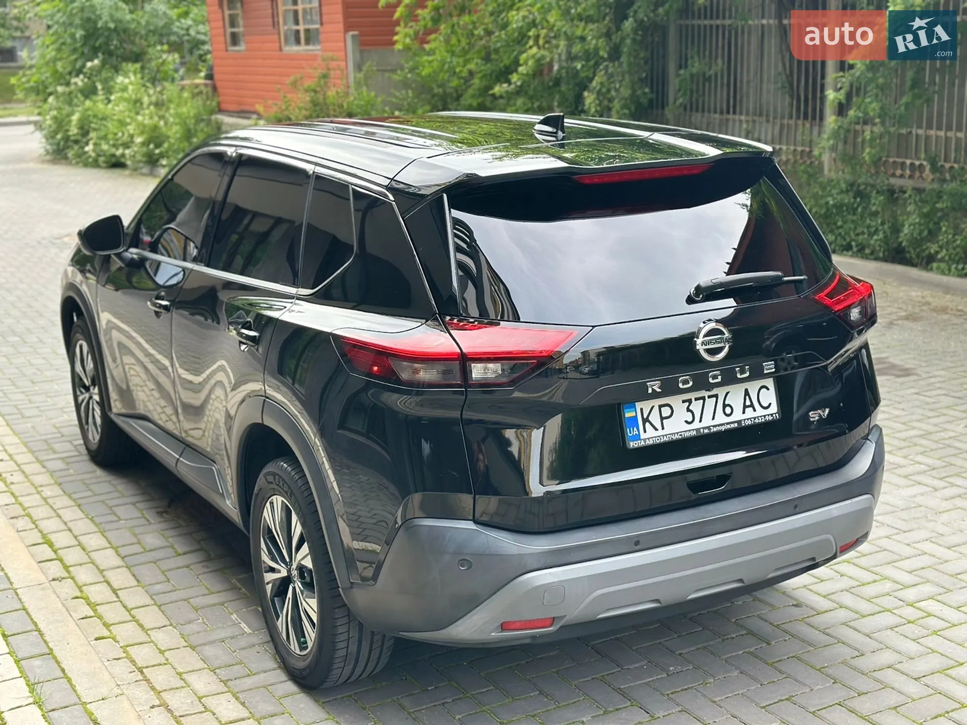 2021 Nissan Rogue - мініатюра 8