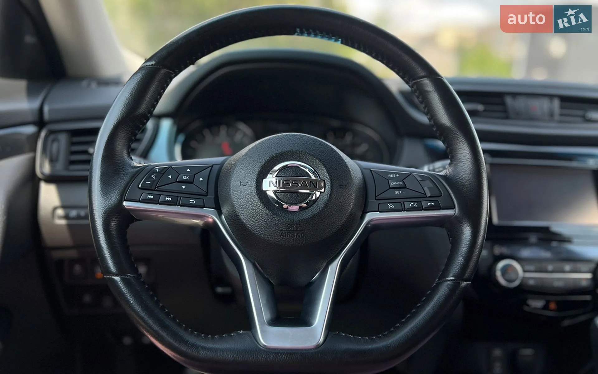 2017 Nissan Rogue - мініатюра 10