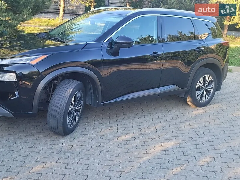 Nissan Rogue