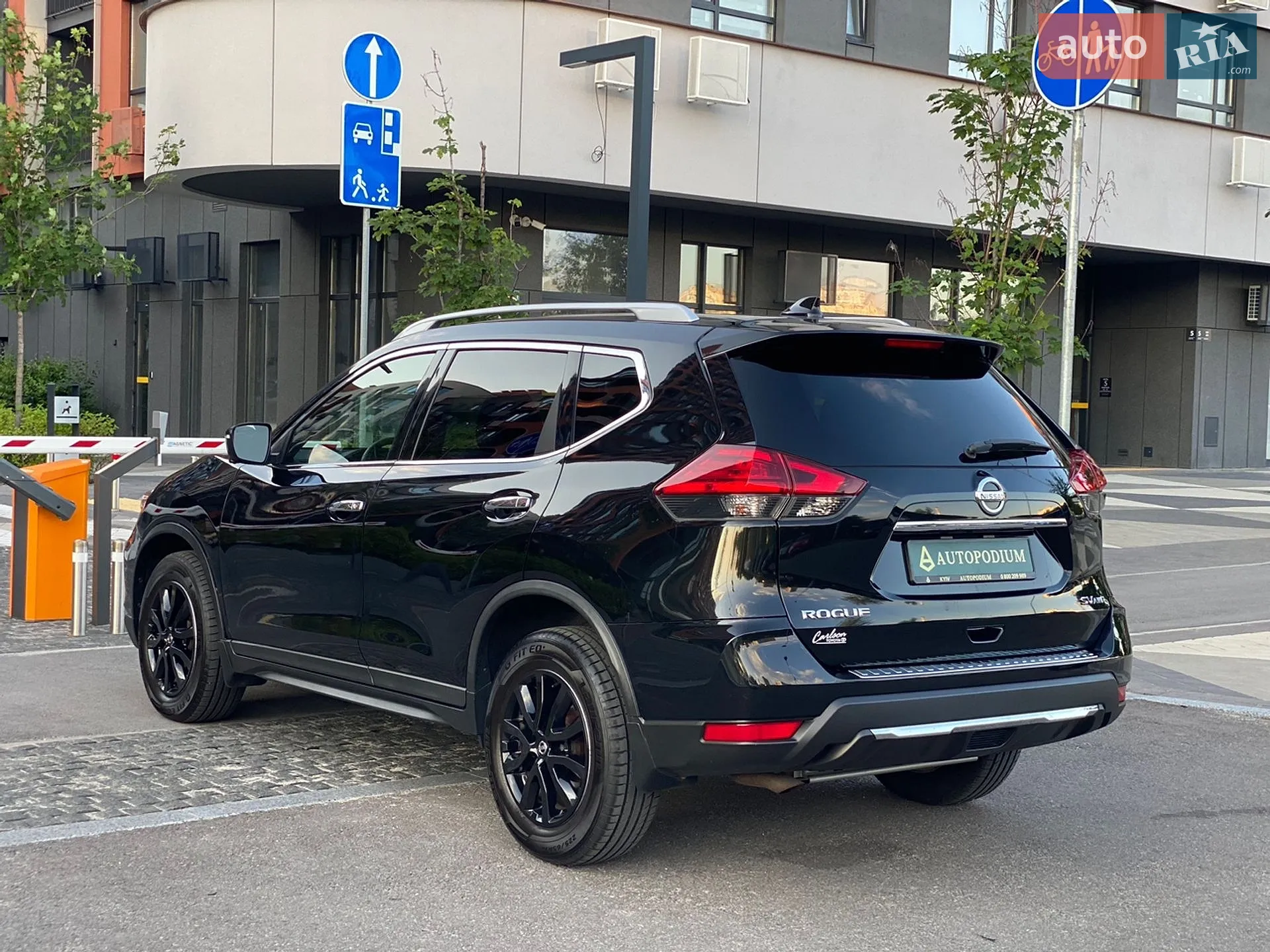 2017 Nissan Rogue - мініатюра 8