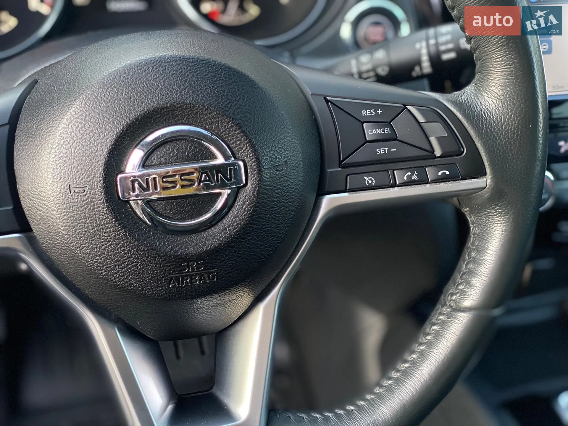 2017 Nissan Rogue - мініатюра 18