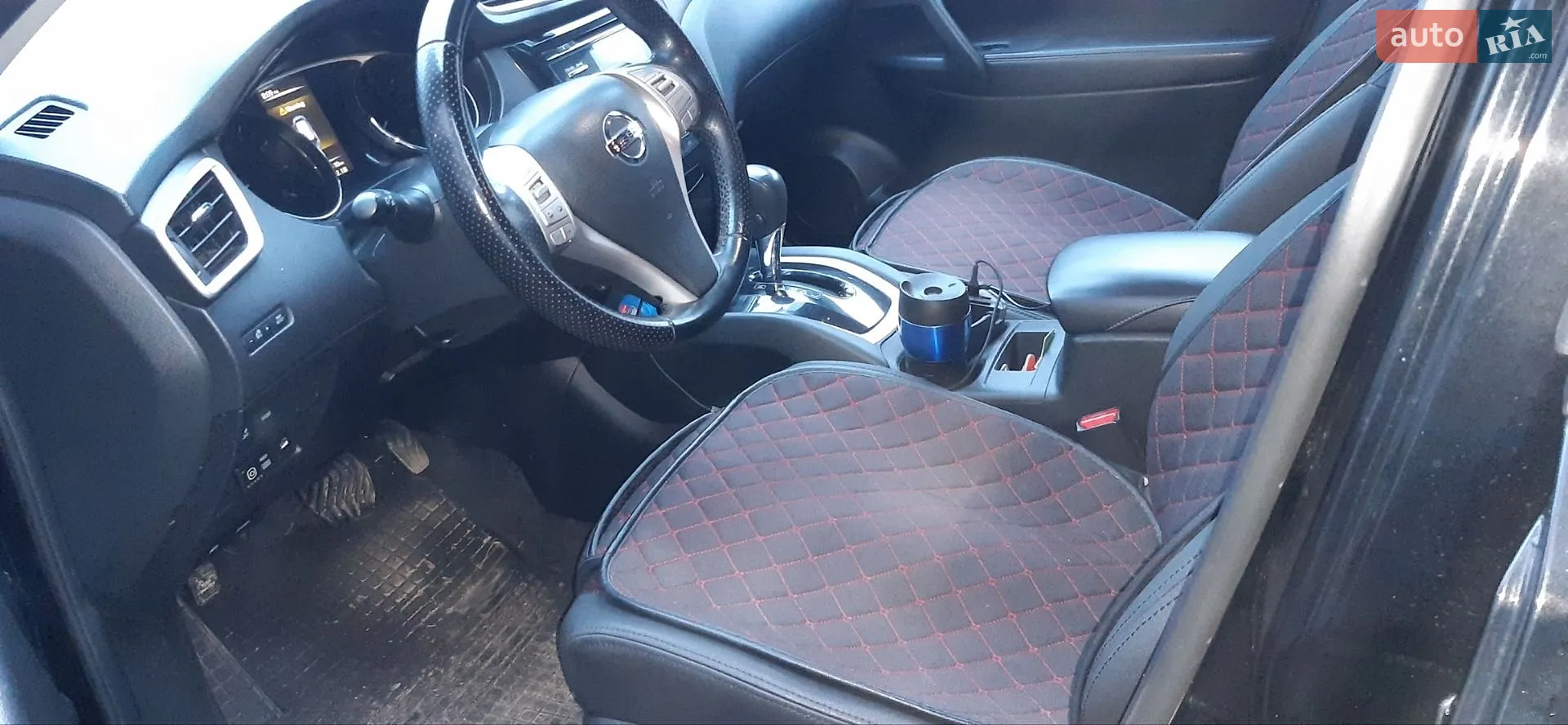 2016 Nissan Rogue - мініатюра 16