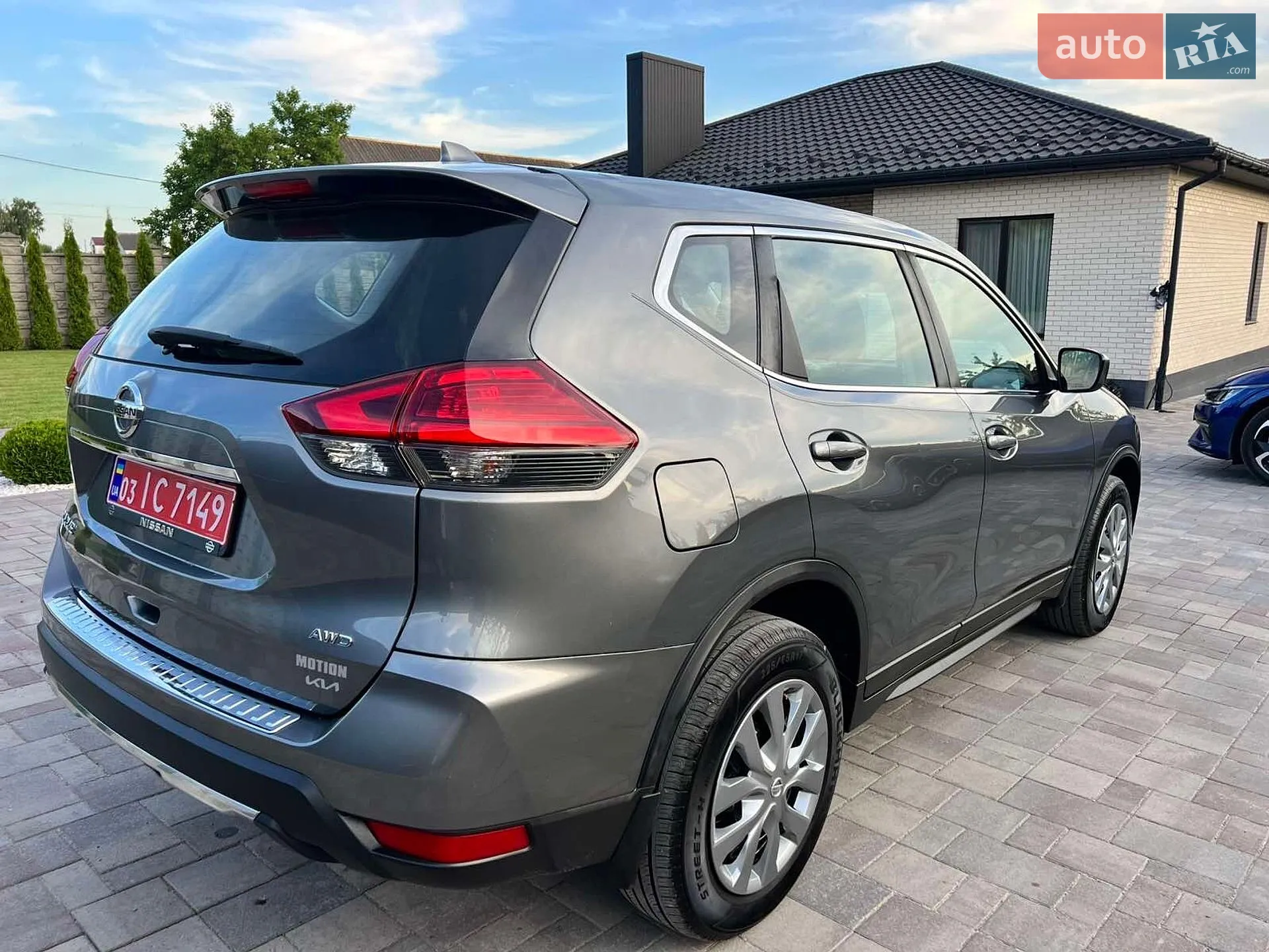 2017 Nissan Rogue - мініатюра 8