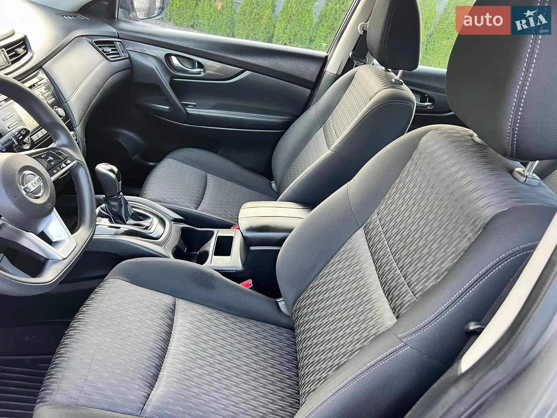 2017 Nissan Rogue - мініатюра 19
