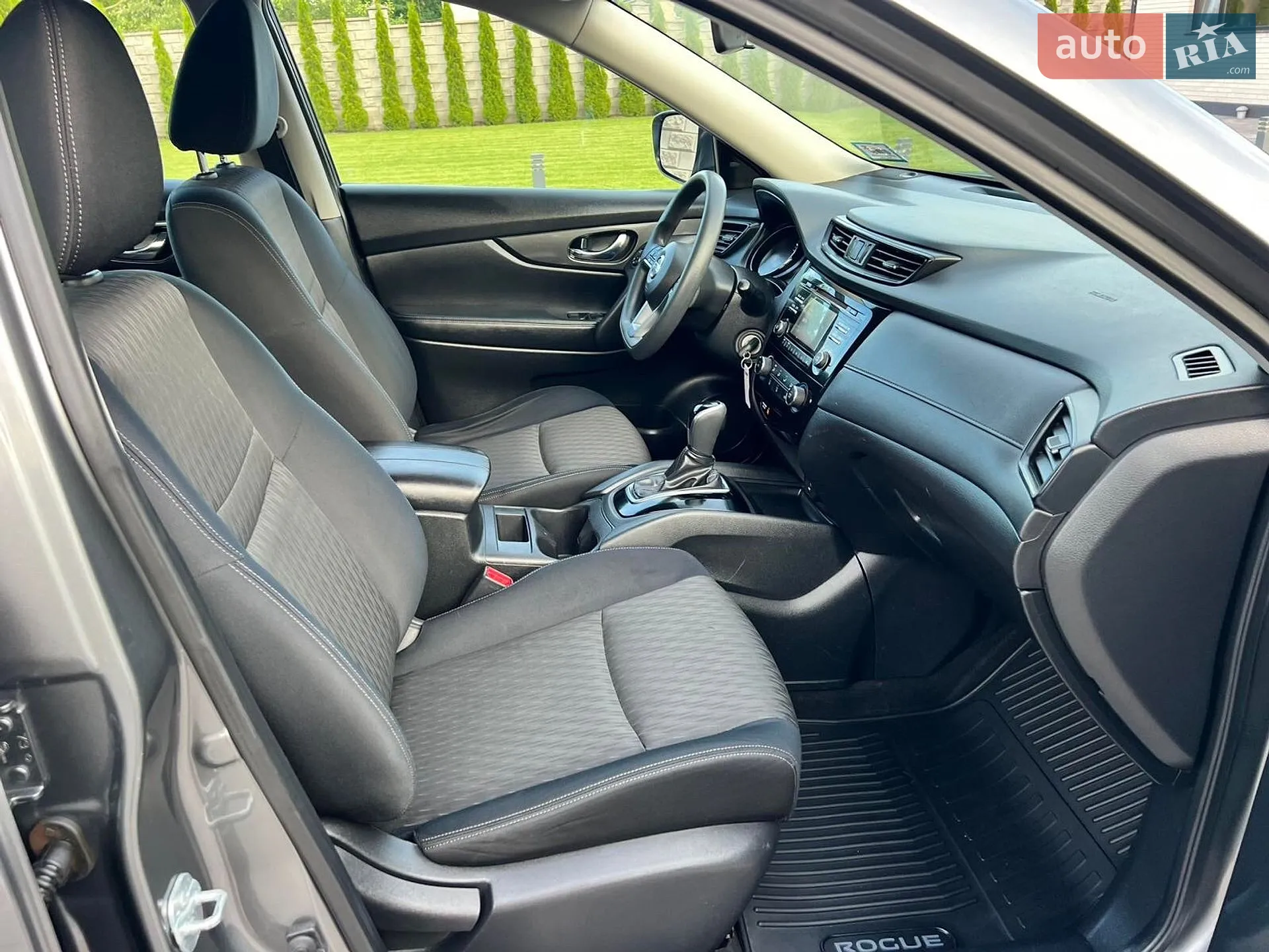 2017 Nissan Rogue - мініатюра 28