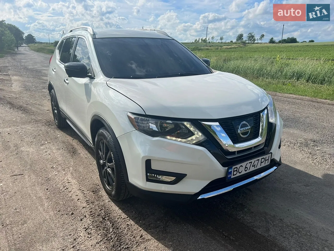 2018 Nissan Rogue - мініатюра 16