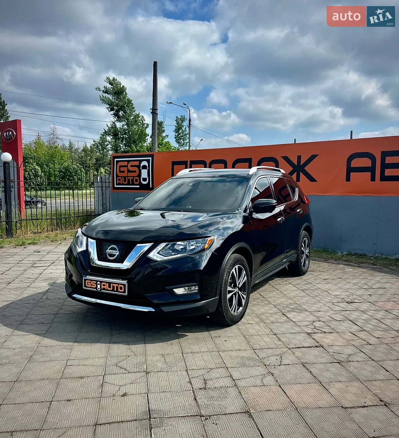 2017 Nissan Rogue - мініатюра 3