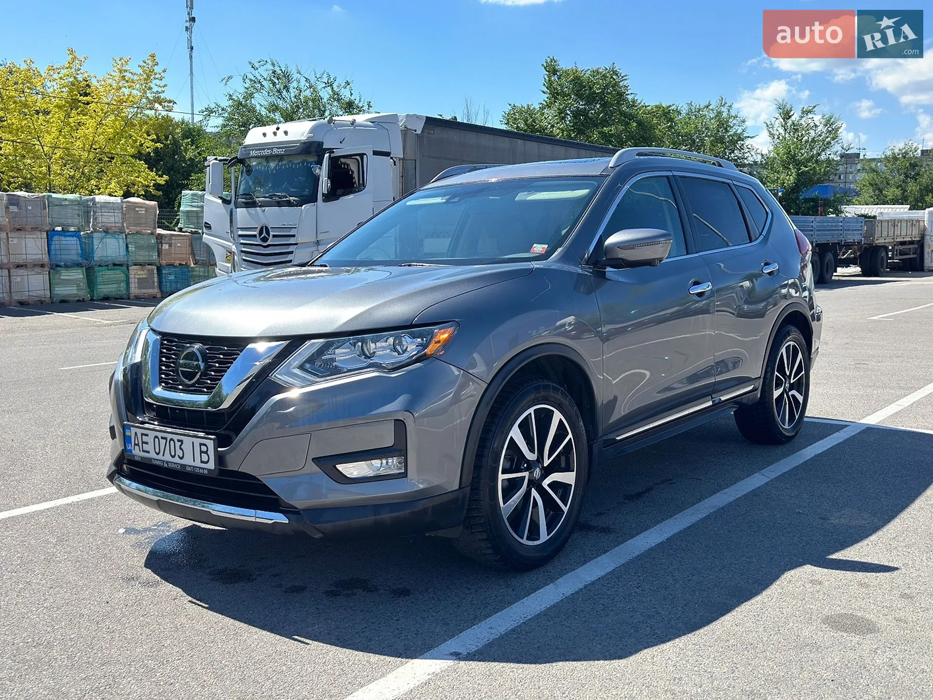 2018 Nissan Rogue - мініатюра 3