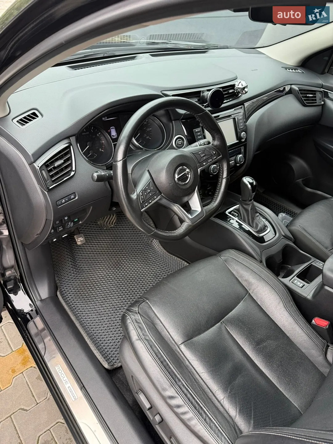 2017 Nissan Rogue - мініатюра 6