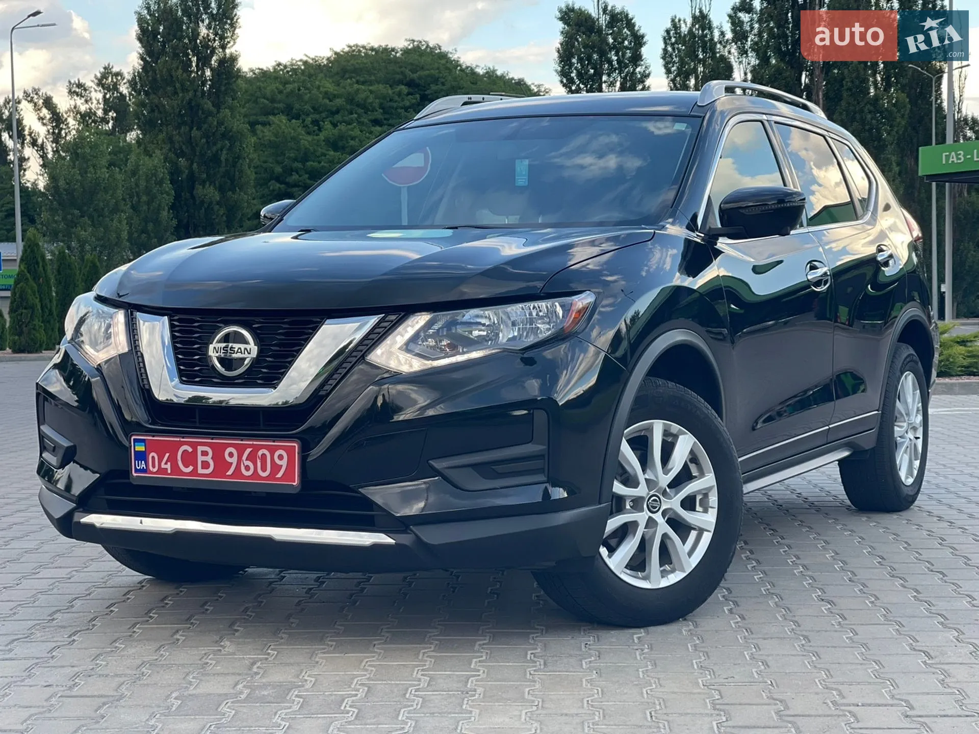 2018 Nissan Rogue - мініатюра 3