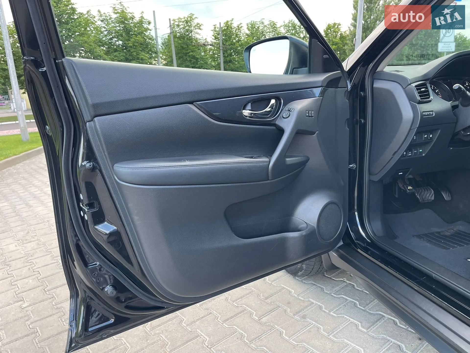 2018 Nissan Rogue - мініатюра 13