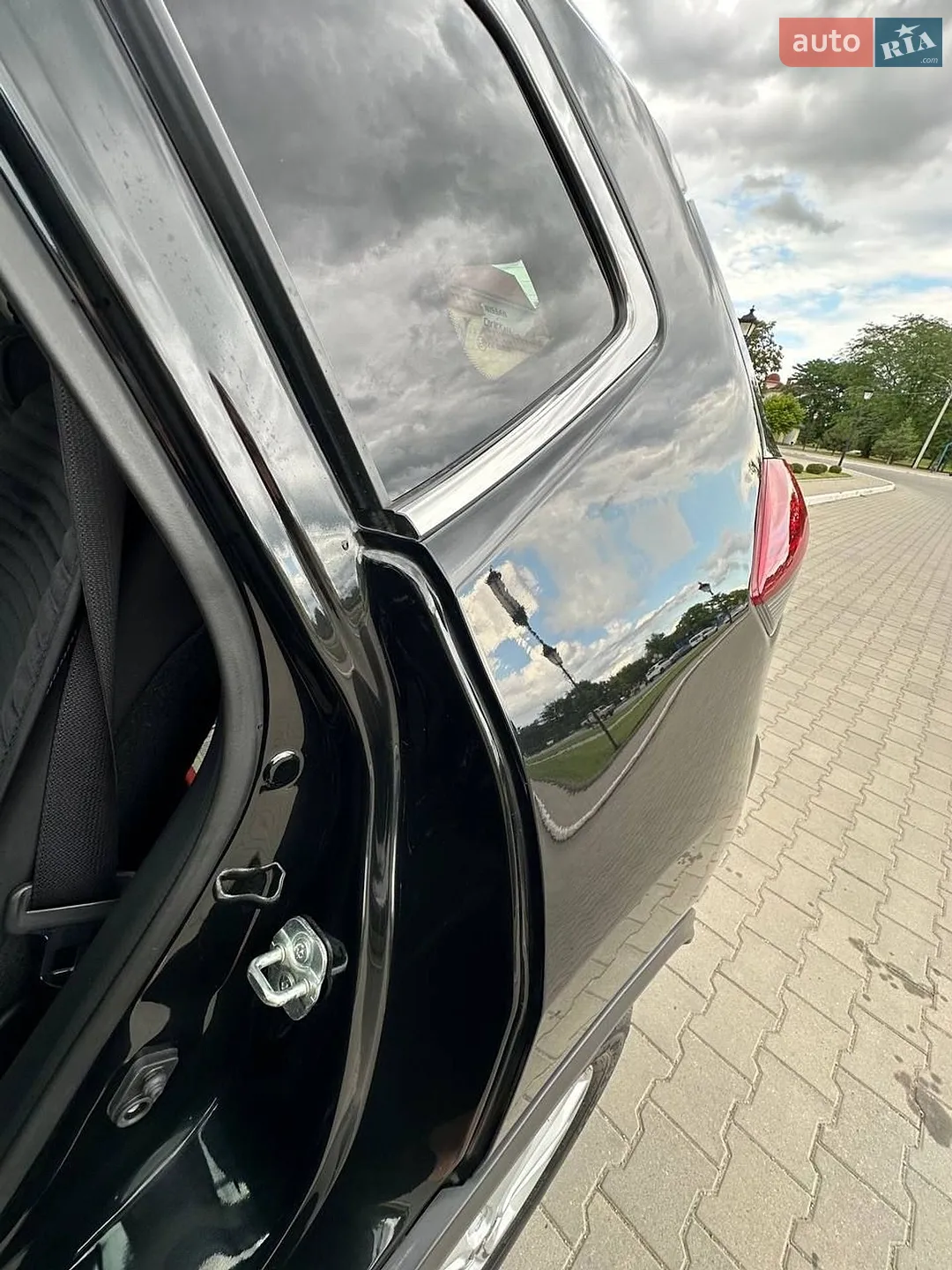 2018 Nissan Rogue - мініатюра 34