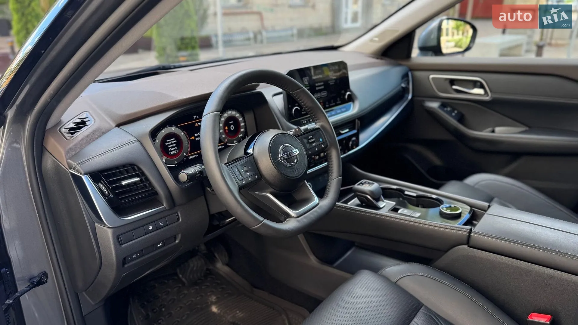 2021 Nissan Rogue - мініатюра 11