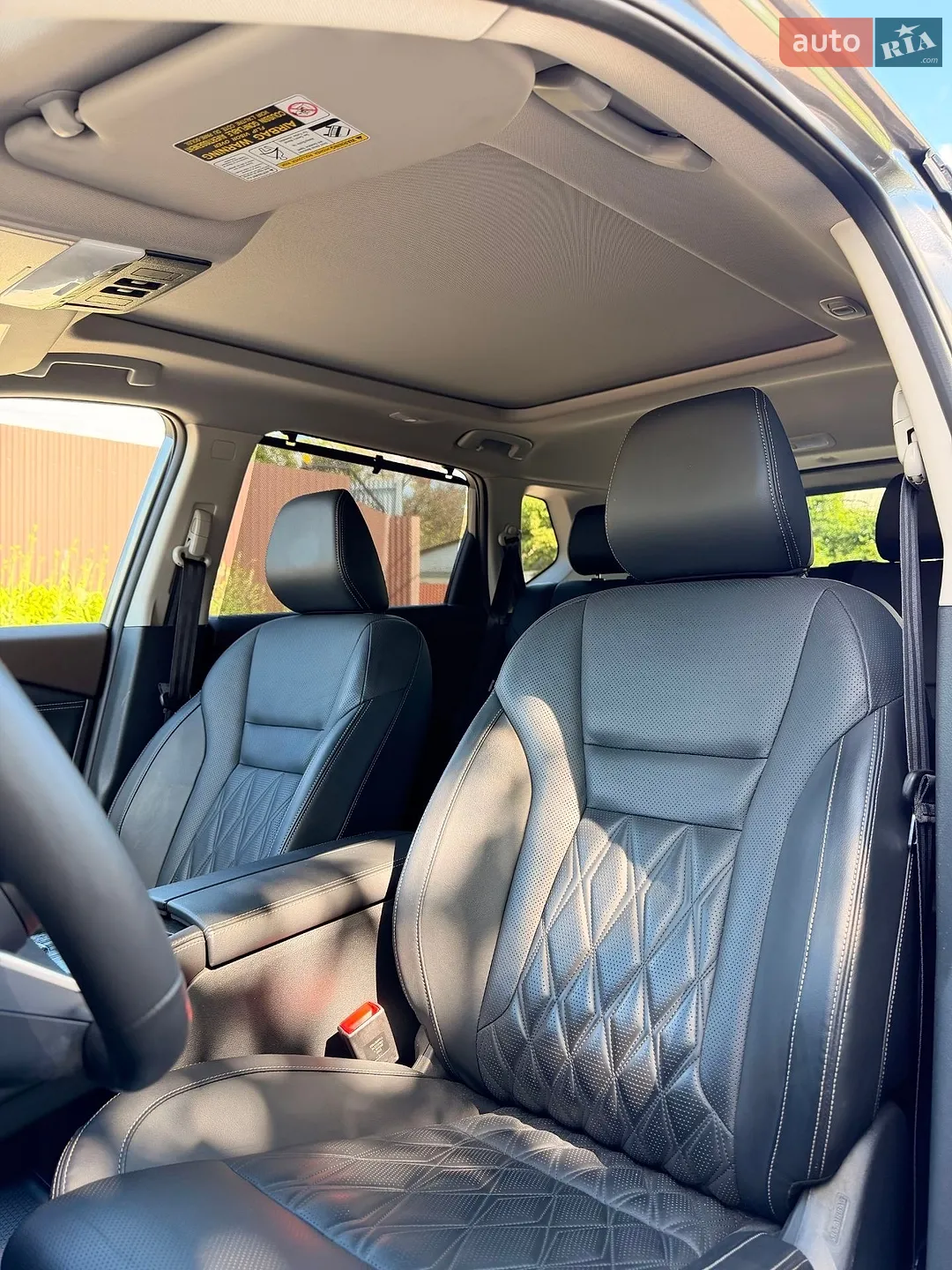 2021 Nissan Rogue - мініатюра 16