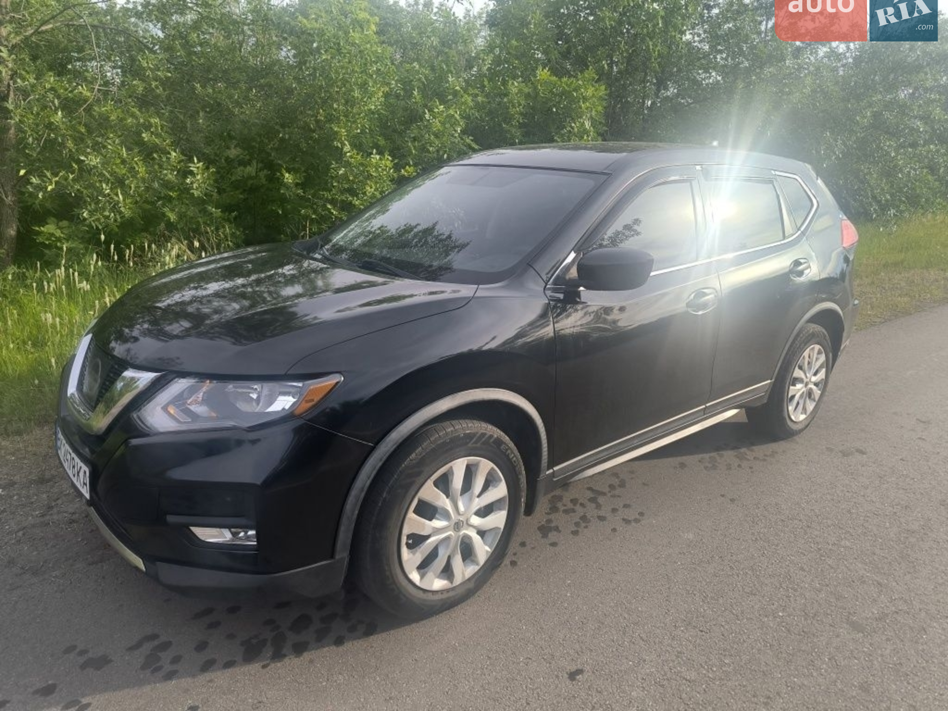 2017 Nissan Rogue - фото 1