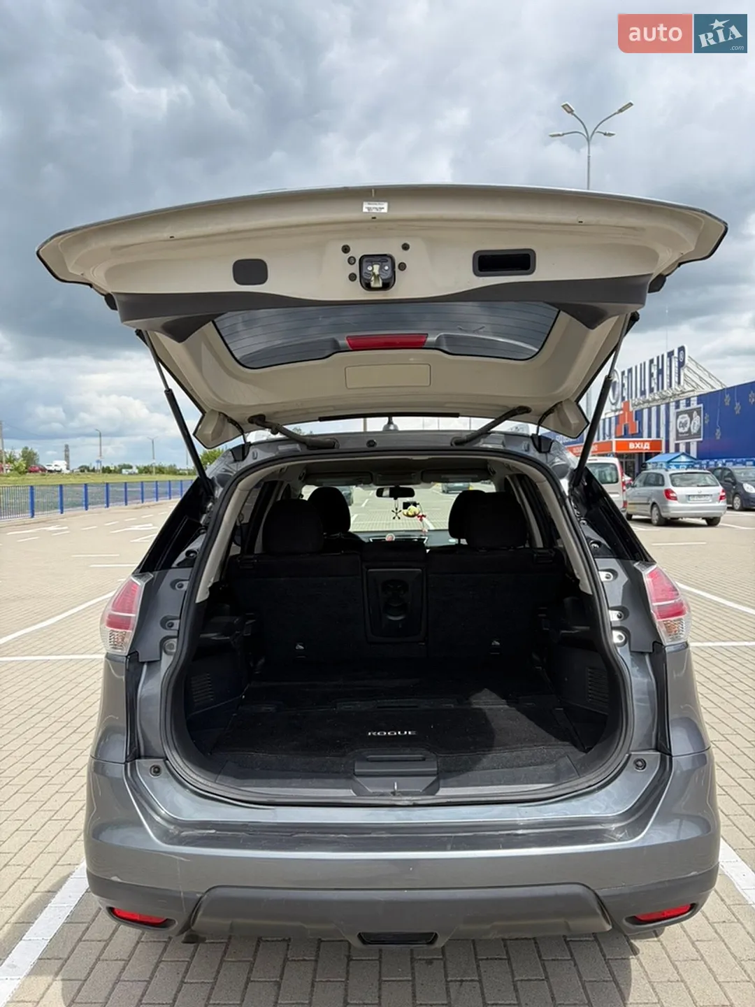 2015 Nissan Rogue - мініатюра 16
