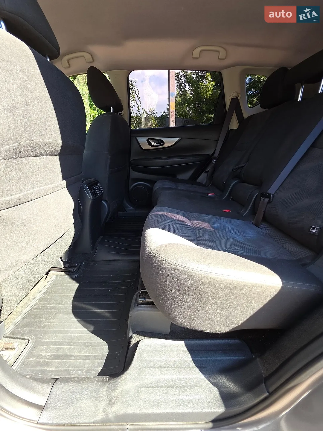 2016 Nissan Rogue - мініатюра 35
