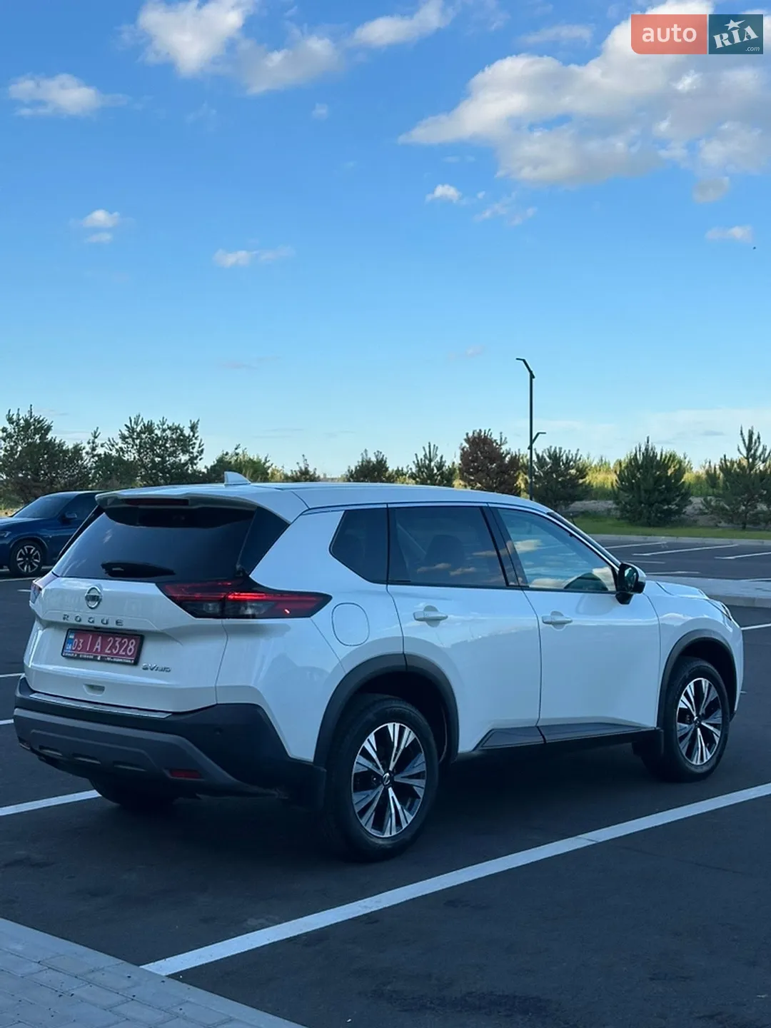 2021 Nissan Rogue - мініатюра 6