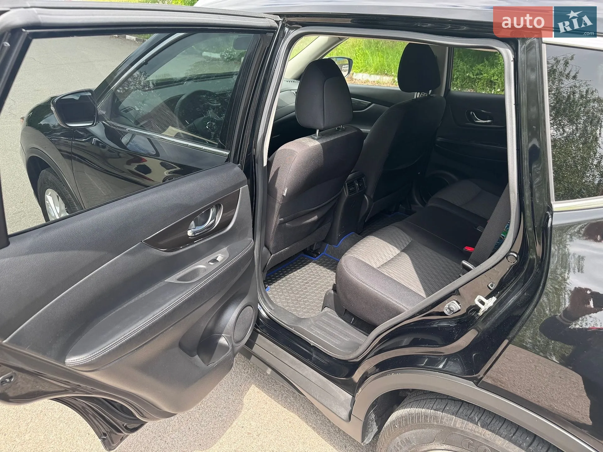 2020 Nissan Rogue - мініатюра 23