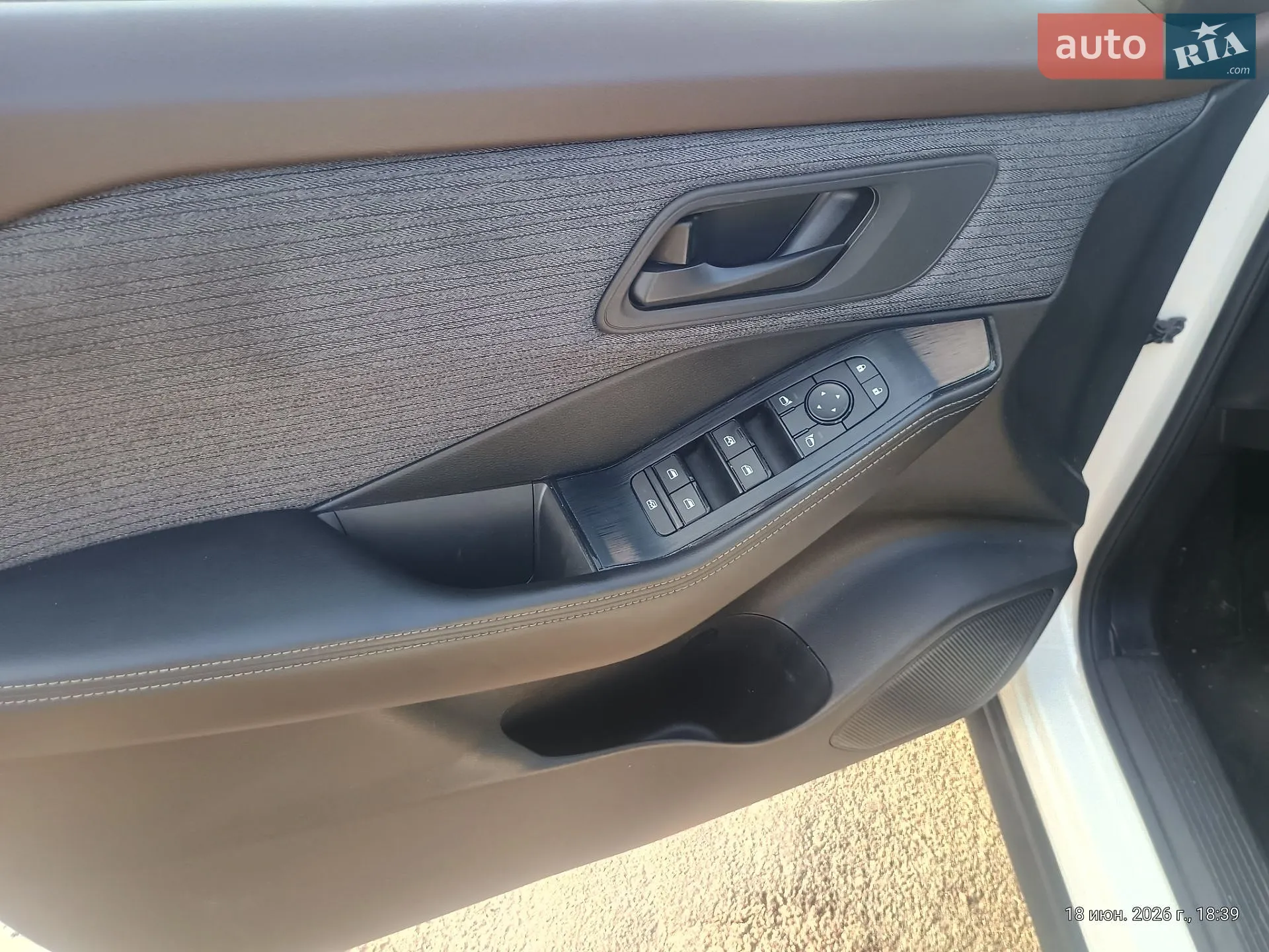 2021 Nissan Rogue - мініатюра 6