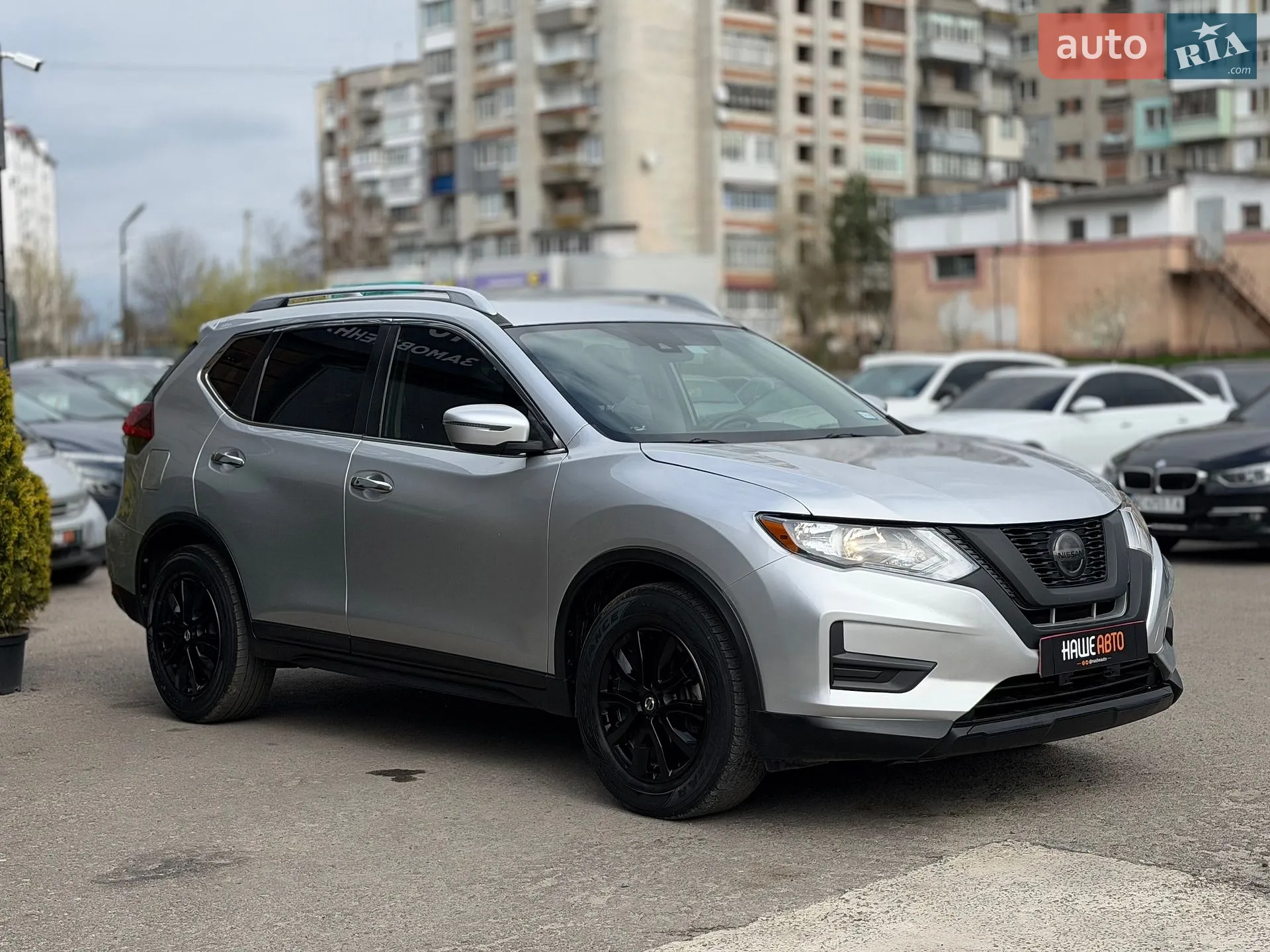 2019 Nissan Rogue - мініатюра 9