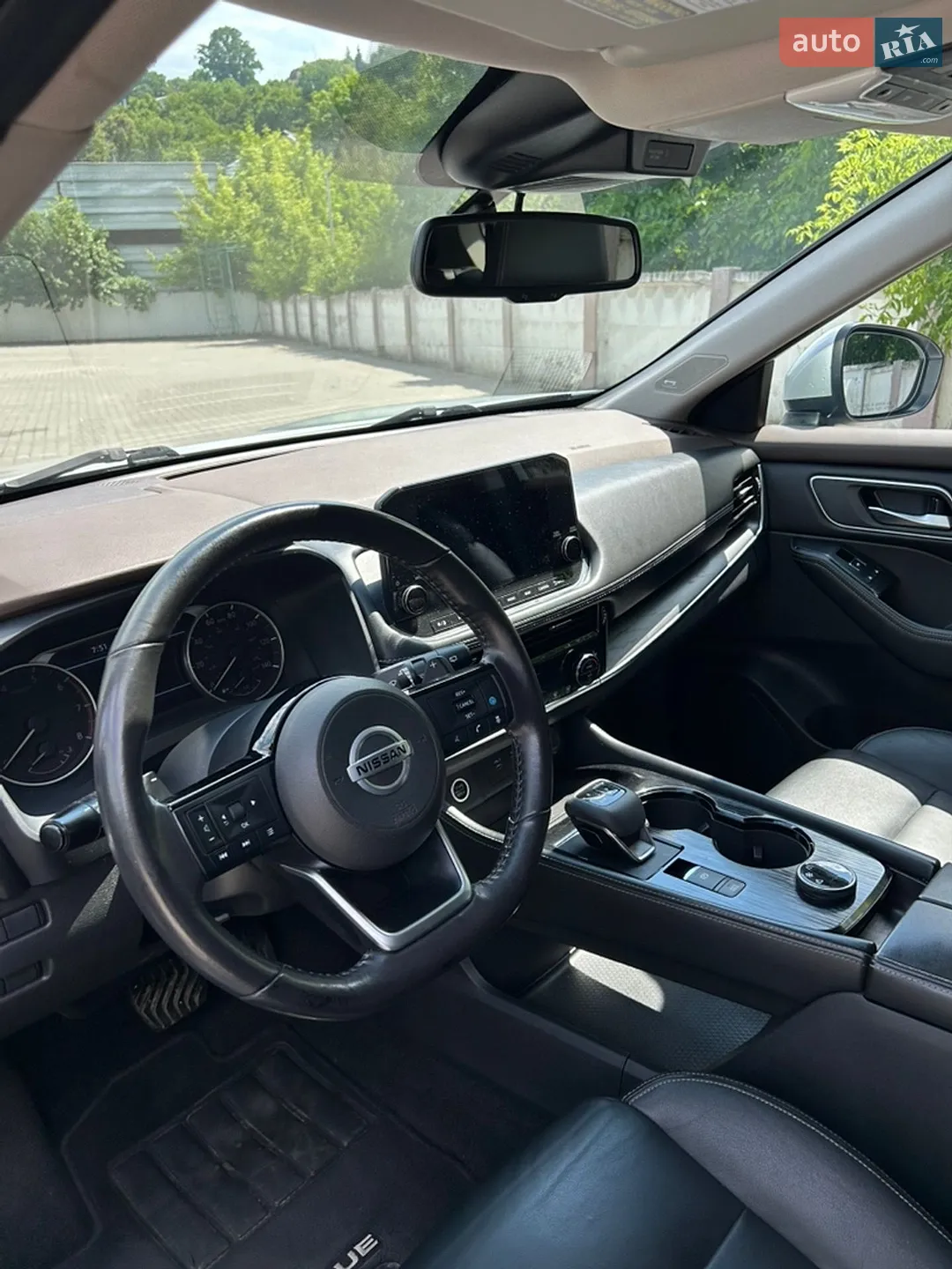 2021 Nissan Rogue - мініатюра 16