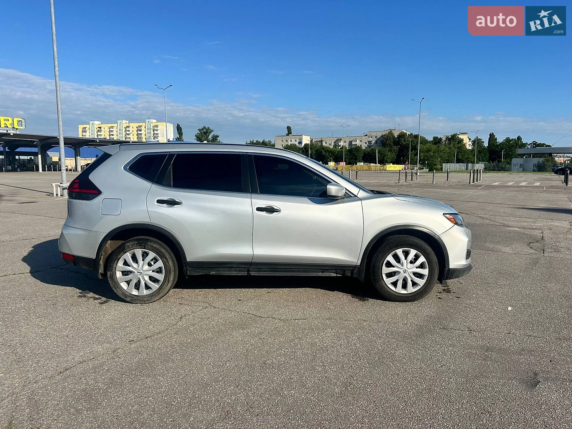 2019 Nissan Rogue - мініатюра 4