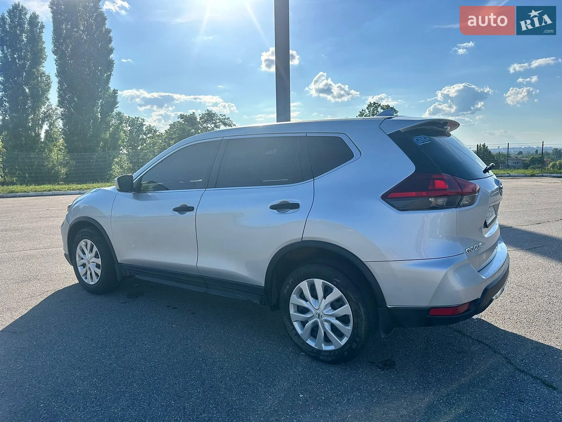 2019 Nissan Rogue - мініатюра 8