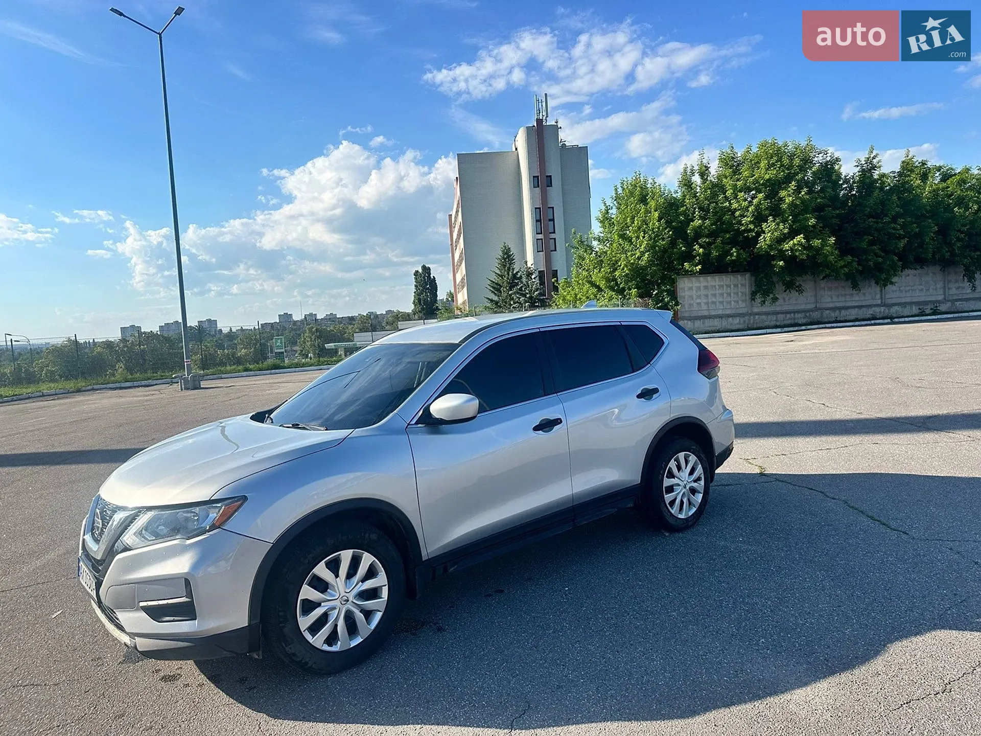 2019 Nissan Rogue - мініатюра 11