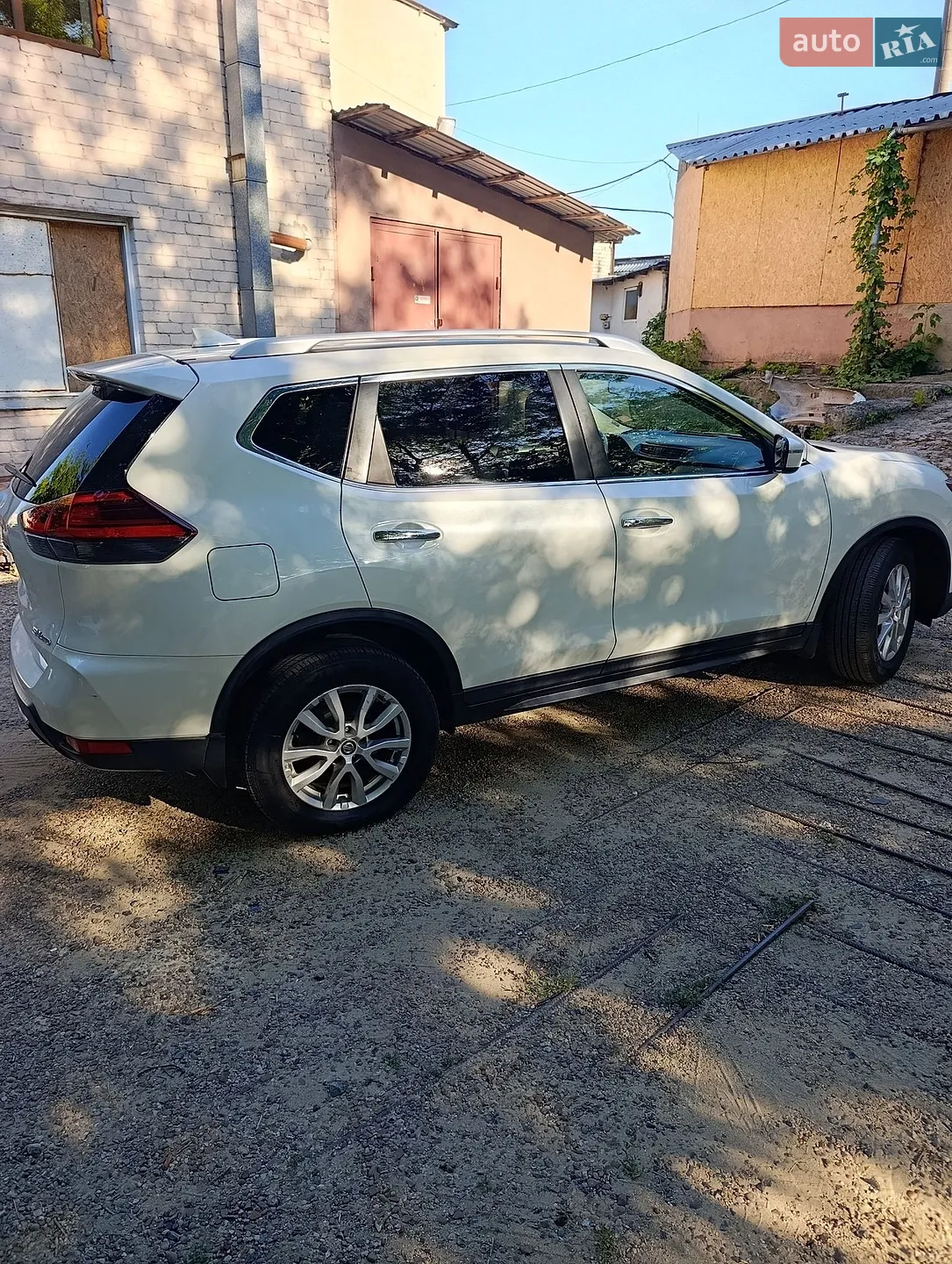 2017 Nissan Rogue - мініатюра 3