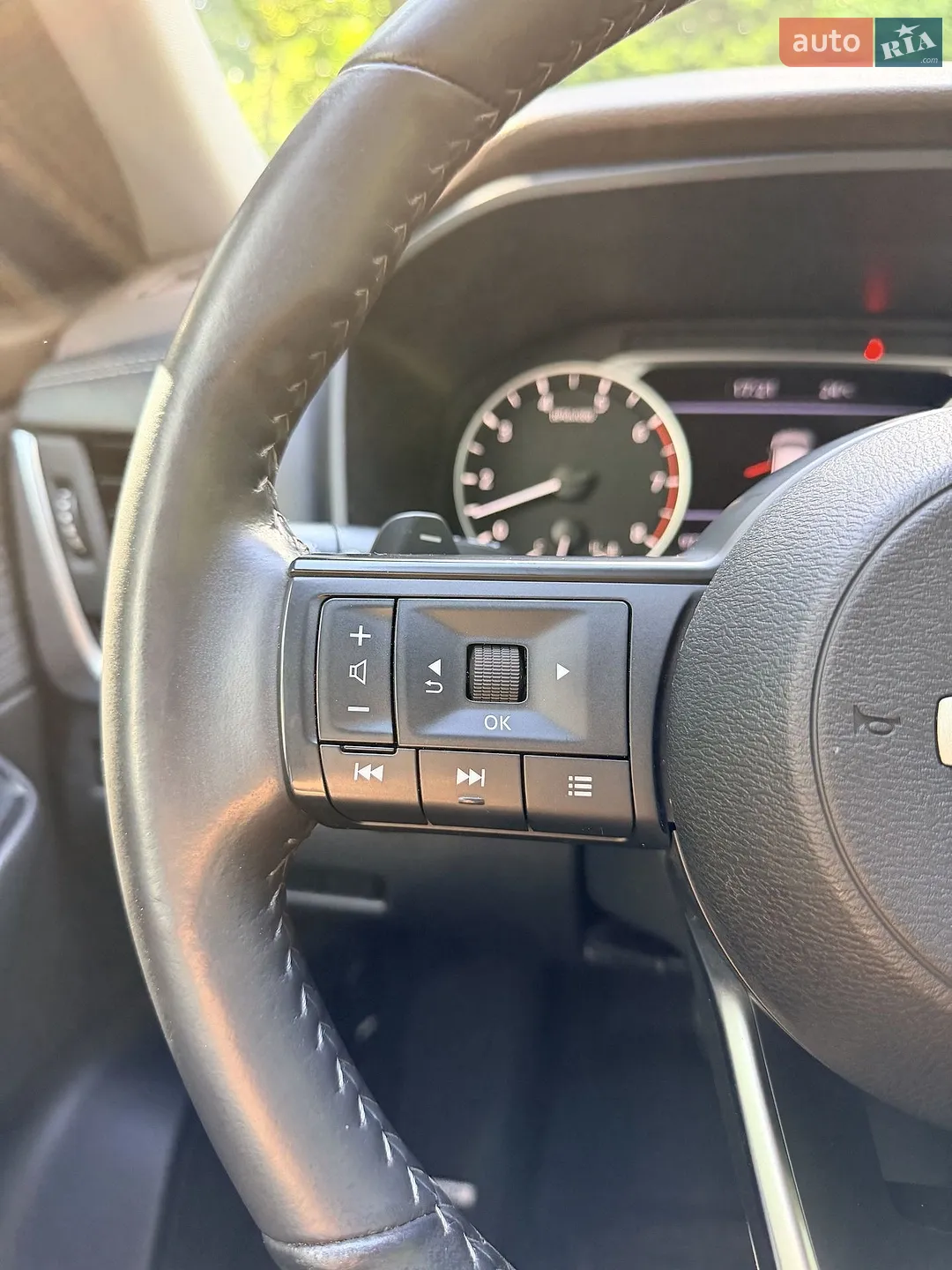 2022 Nissan Rogue - мініатюра 25